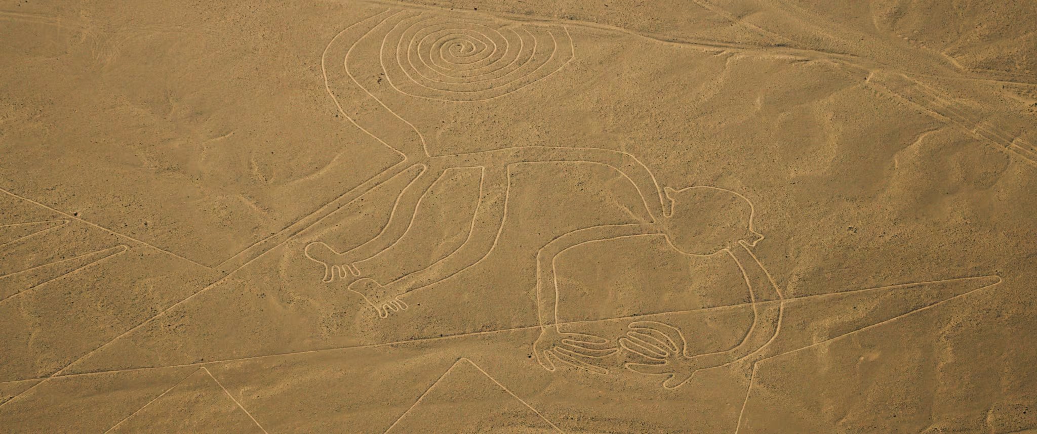 Imagenes de las líneas de Nazca en 'Lady Nazca'. (Octopolis)