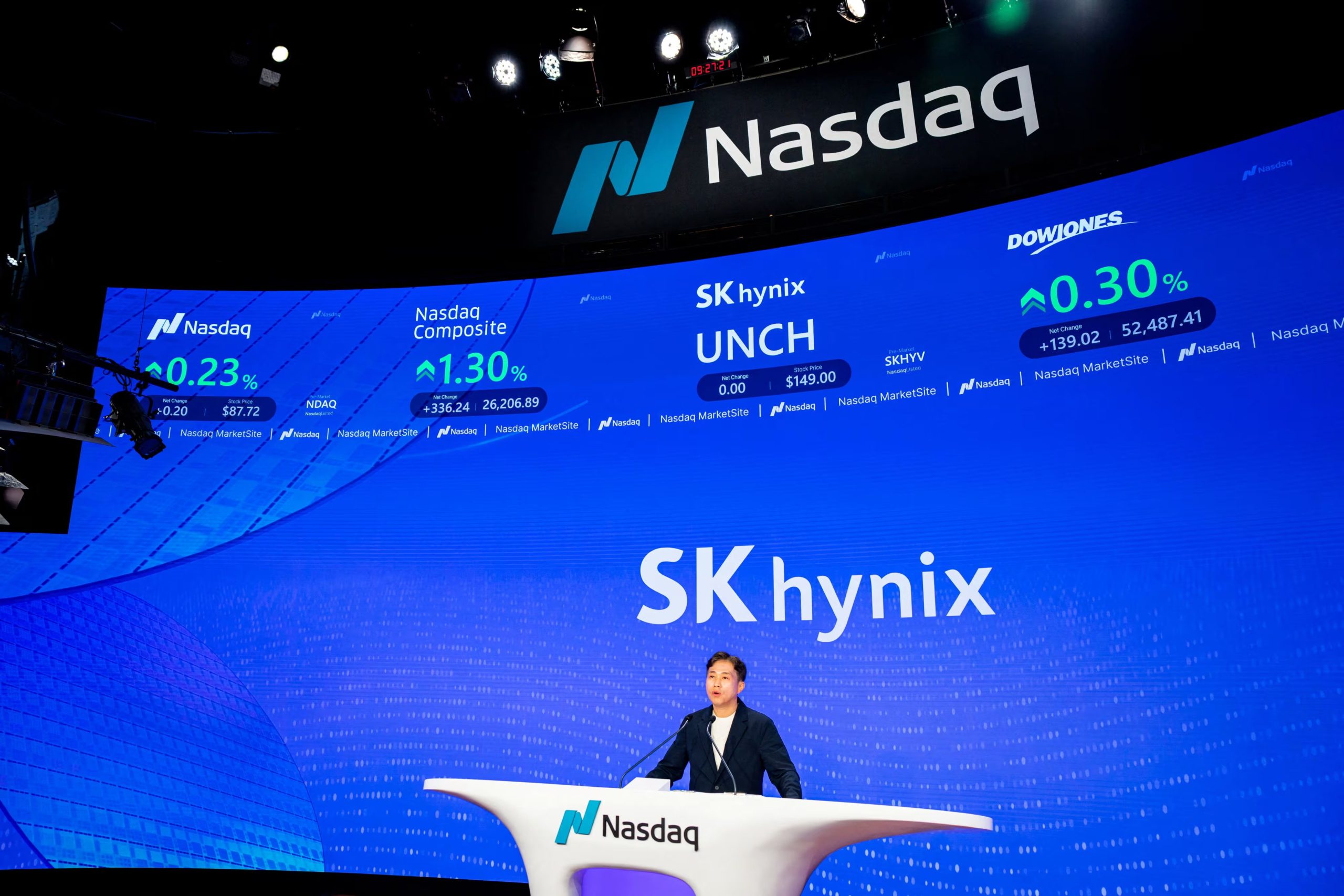 Kwak Noh-Jung en la ceremonia de apertura del Nasdaq, el viernes pasado (REUTERS/Angelina Katsanis)