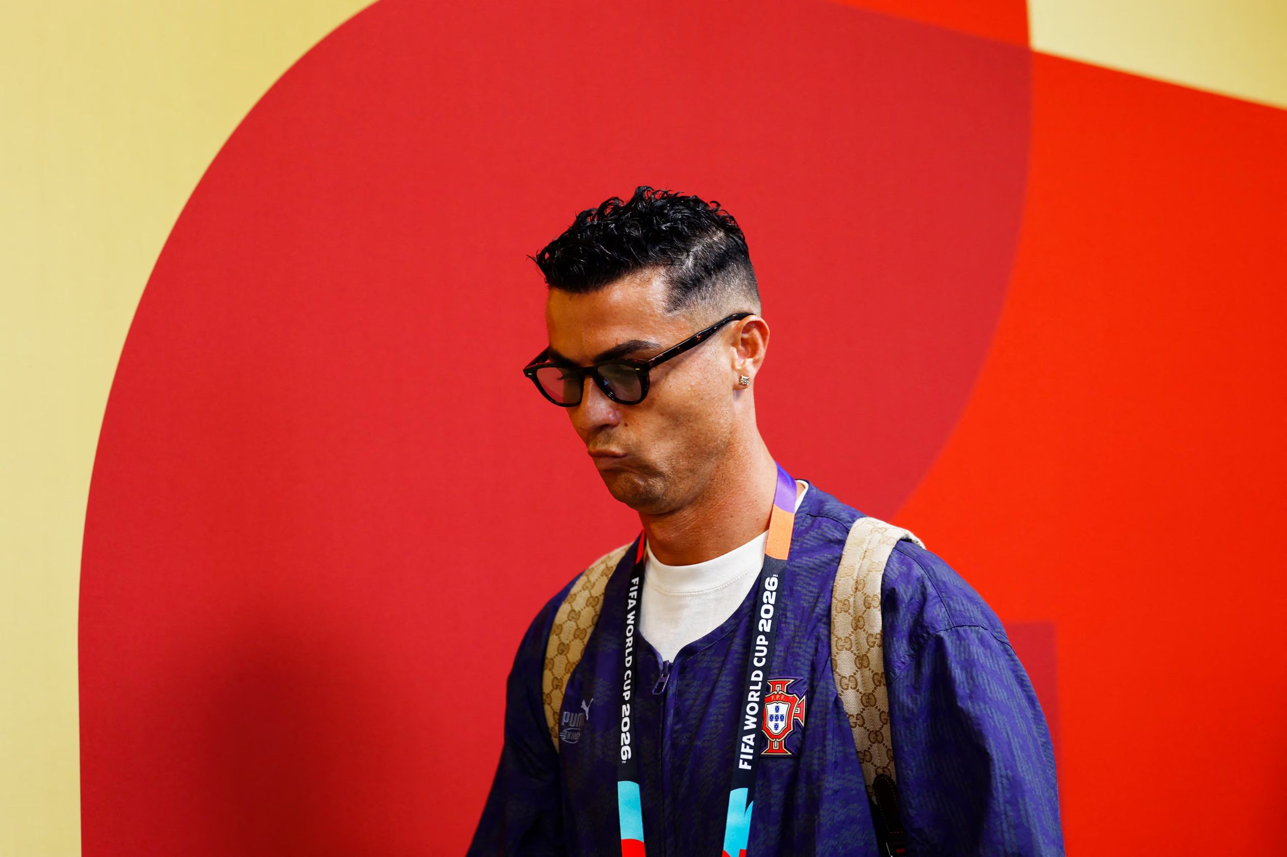 Cristiano Ronaldo camino al estadio donde Portugal enfrentará a Croacia por los 16avos de final del Mundial 2026 (REUTERS/Jeenah Moon)
