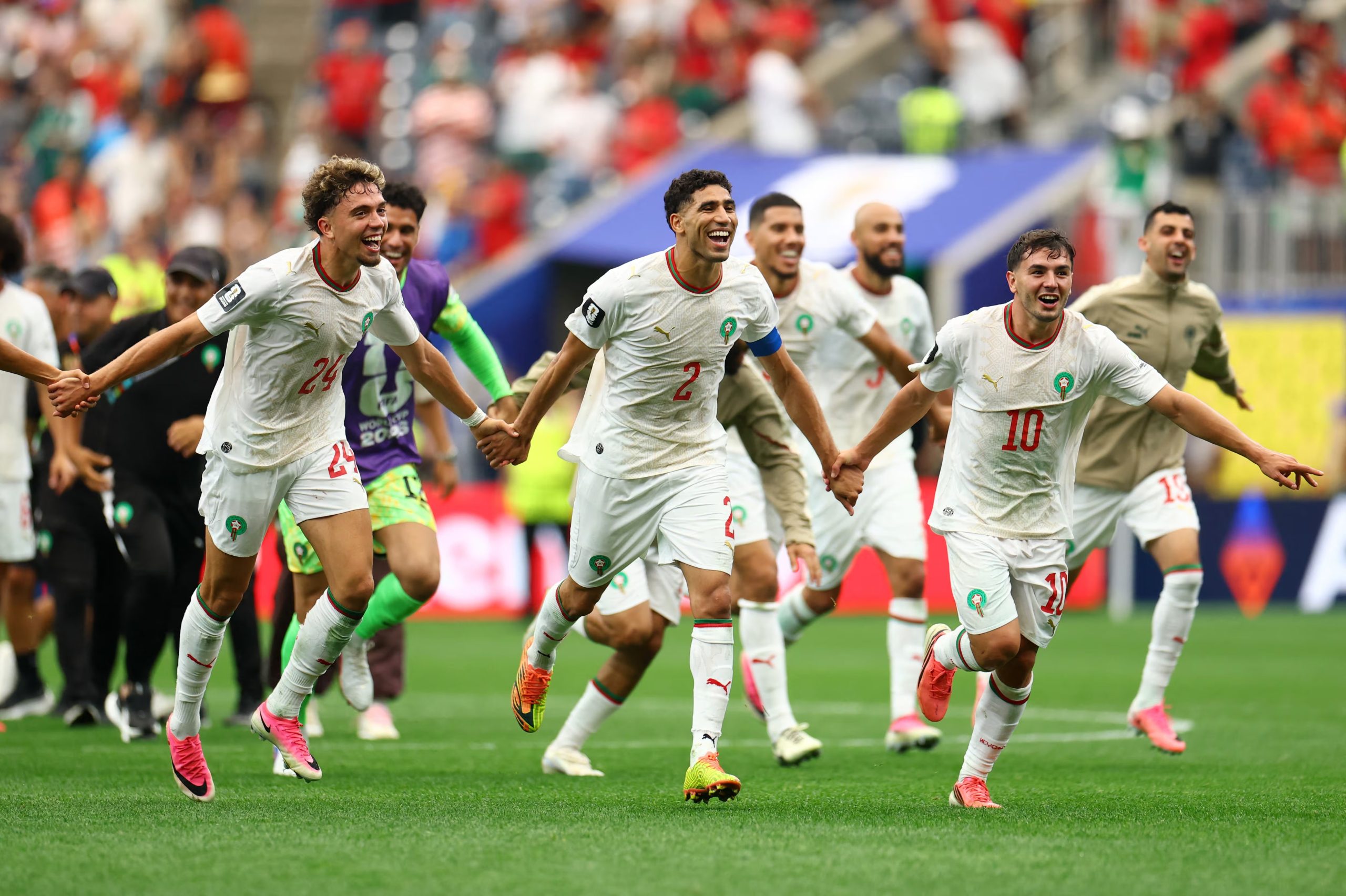 Los jugadores de Marruecos celebrando el pase a cuartos de final del Mundial (REUTERS/Hannah Mckay)