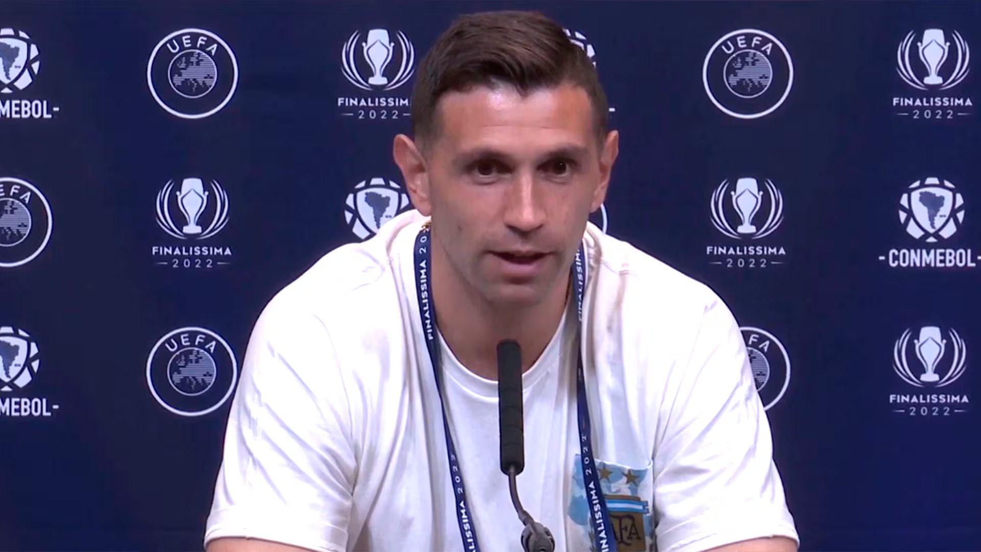 Dibu Martínez realizó la conferencia de prensa previa a la Finalissima con Italia