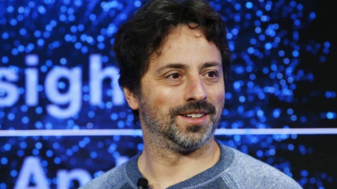 Sergey Brin mantuvo el tercer puesto entre las mayores fortunas del mundo aunque su patrimonio bajó por el retroceso de Alphabet (Reuters)