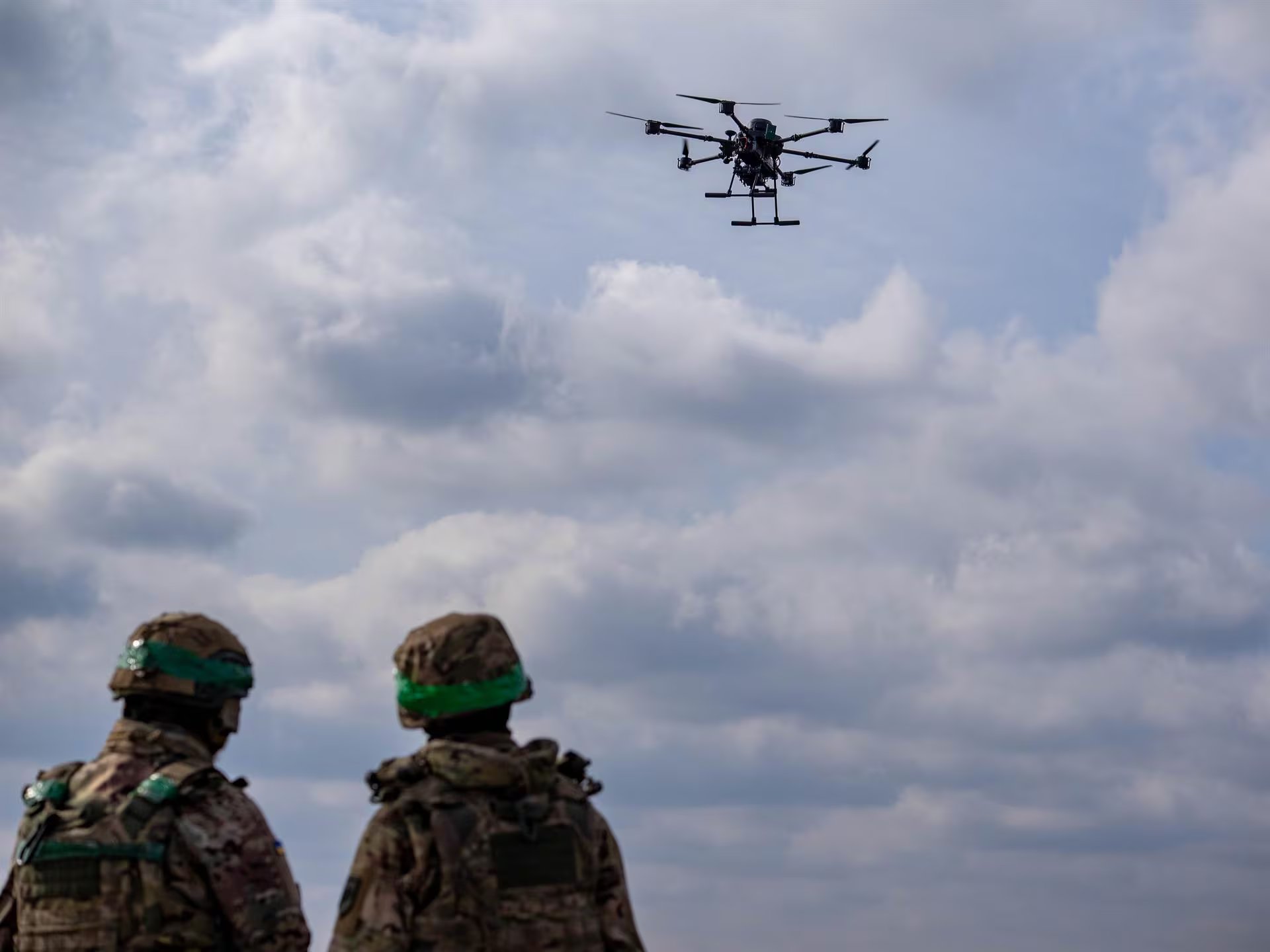 Los ataques ucranianos con drones buscan dificultar el comercio energético ruso y el abastecimiento logístico de sus fuerzas. (EUROPA PRESS/ARCHIVO)