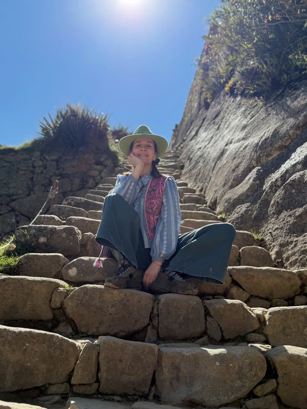 La actriz se mostró feliz de estar en las ruinas de la ciudad