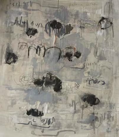 NATALIA MENDIETA
Es la montaña, es una línea
Óleo, cemento, cal, pastel,
carboncillo y lápiz sobre tela
135 x 115 cm
2025