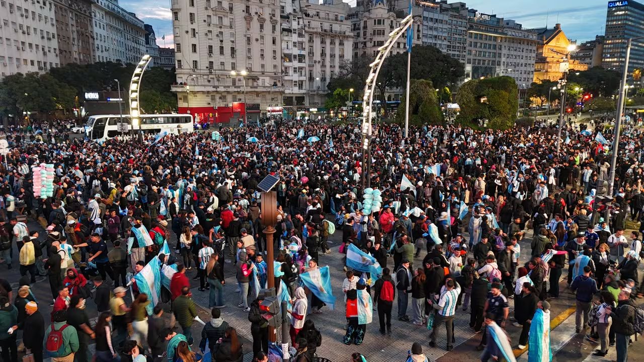 El centro porteño tuvo un amplio operativo de seguridad para controlar las inmediaciones 