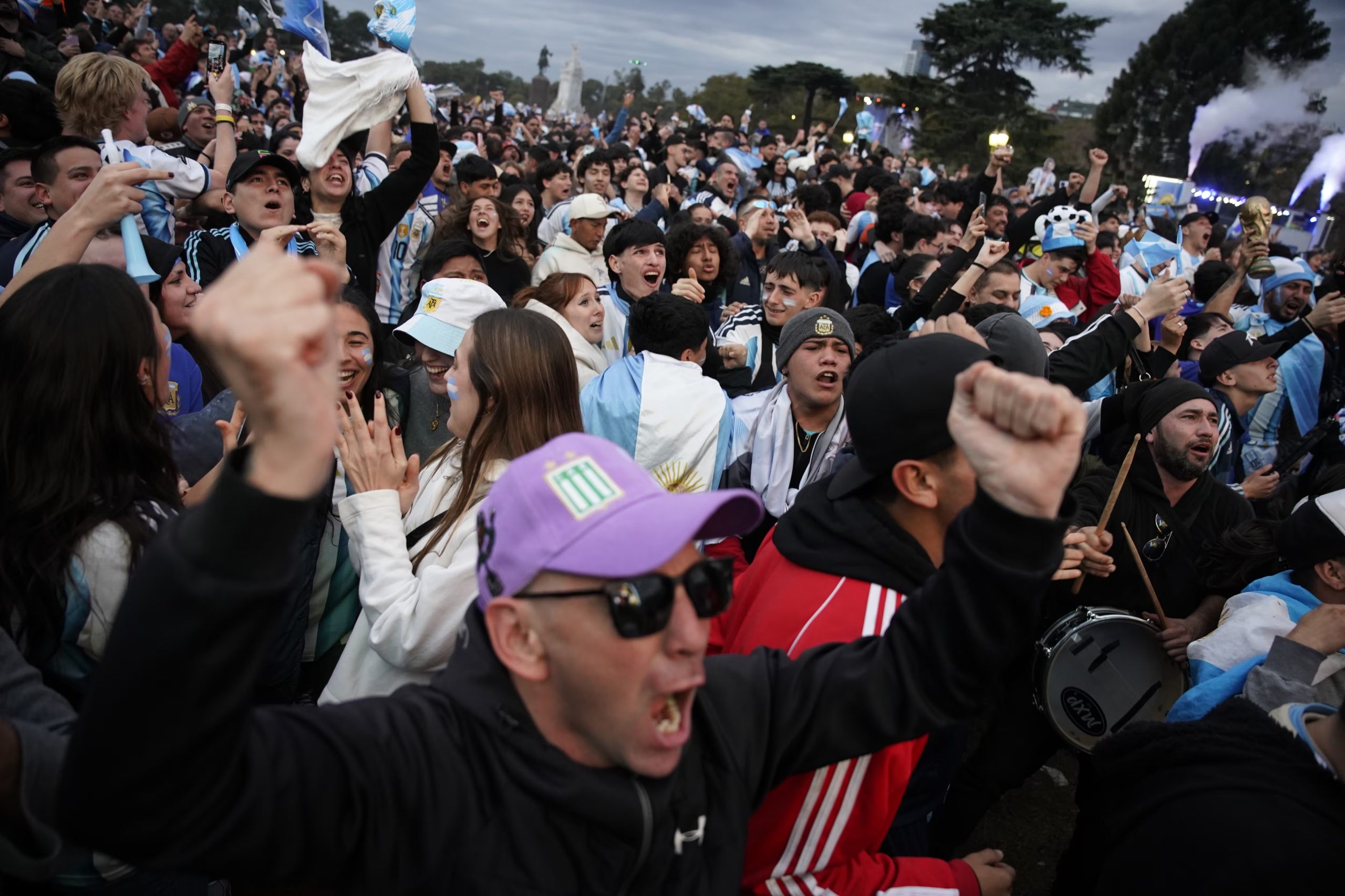Muchos hinchas vivieron el partido de semifinales en el fan fest de la Ciudad de Buenos Aires