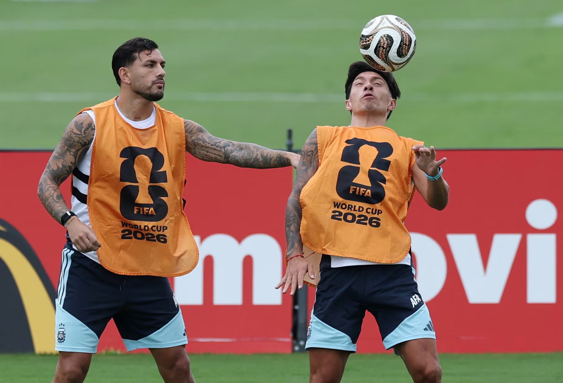Scaloni no repitió la misma formación en tres partidos consecutivos en ninguno de sus 102 encuentros al frente de la Selección (REUTERS/Paul Childs)