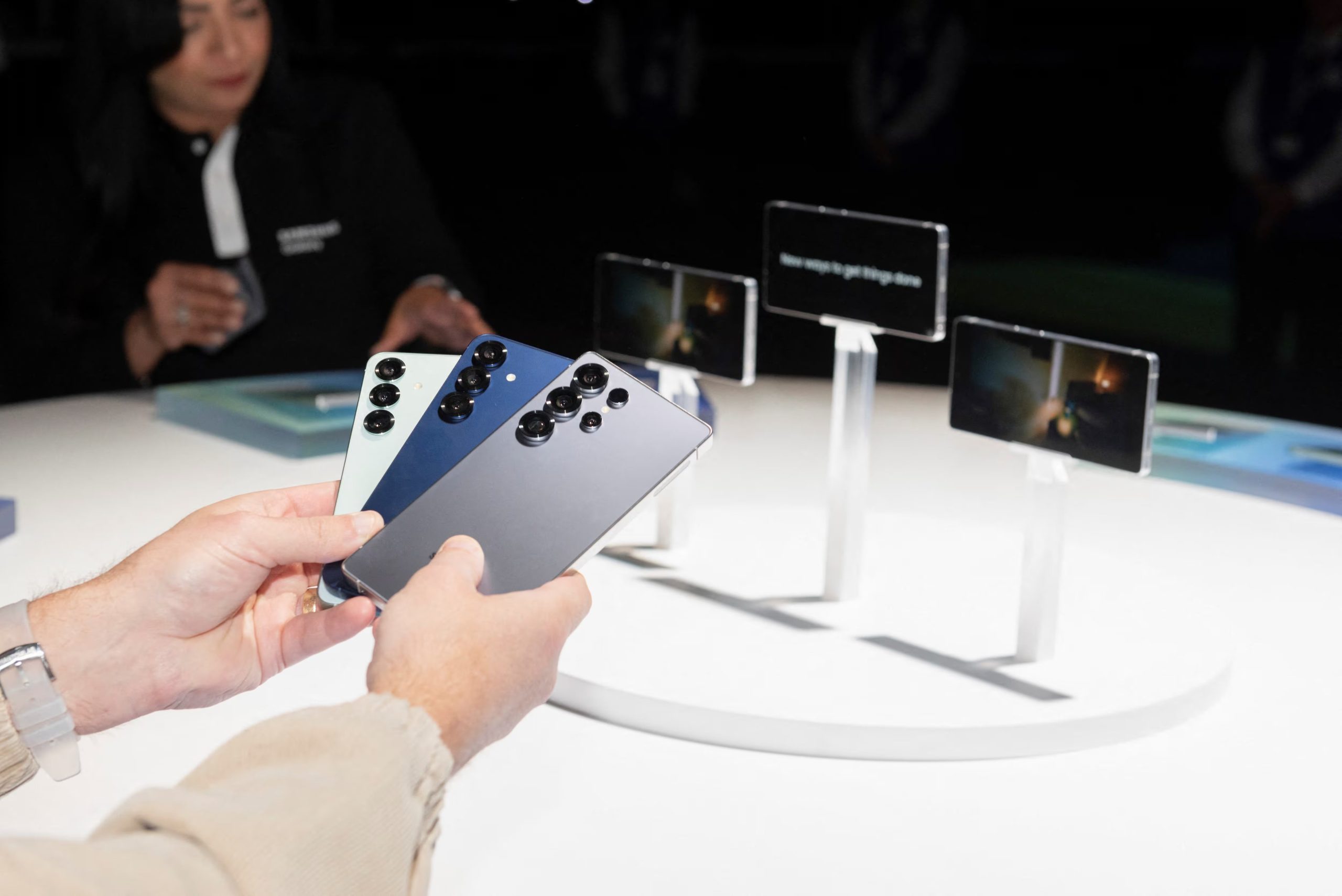 Los dispositivos Android incompatibles son los que no pueden ejecutar Android OS 5.0. REUTERS/Laure Andrillon