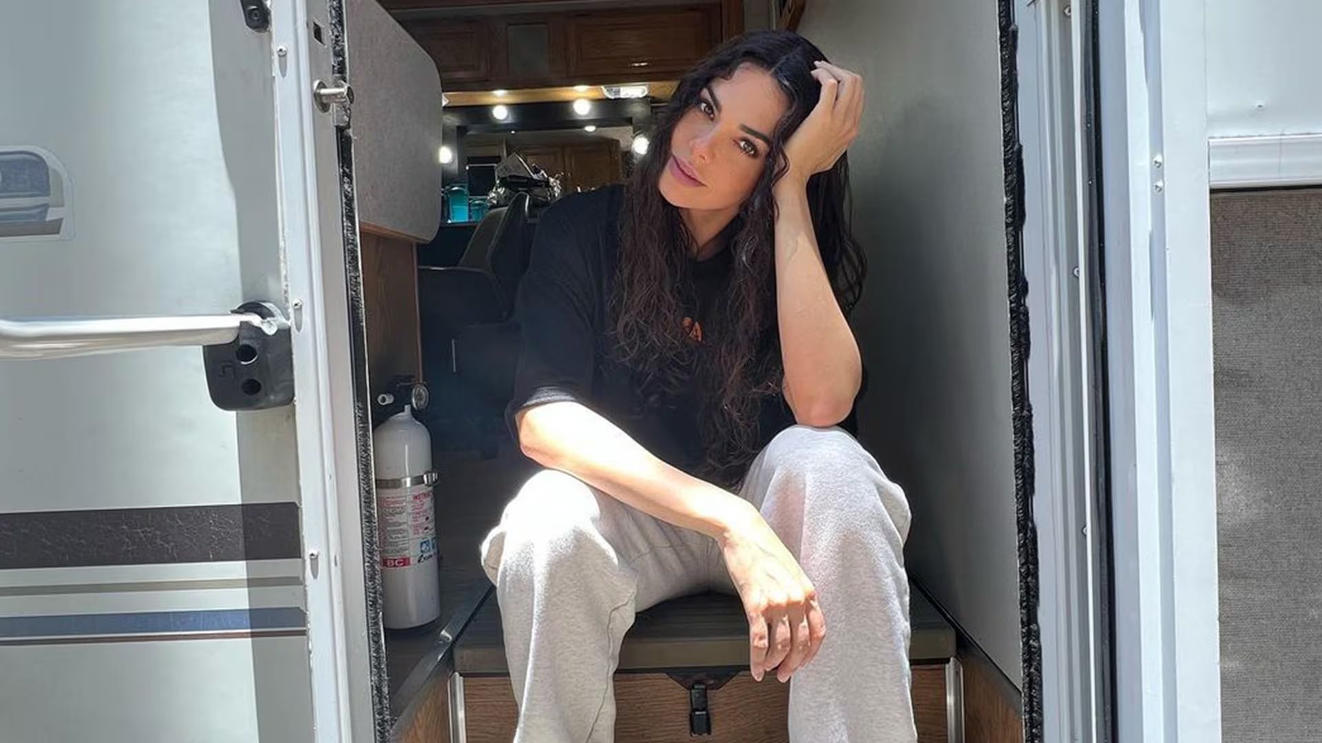 Livia Brito tendrá que pagar más de un millón de pesos a Ernesto Zepeda
Foto:
IG/liviabritopes