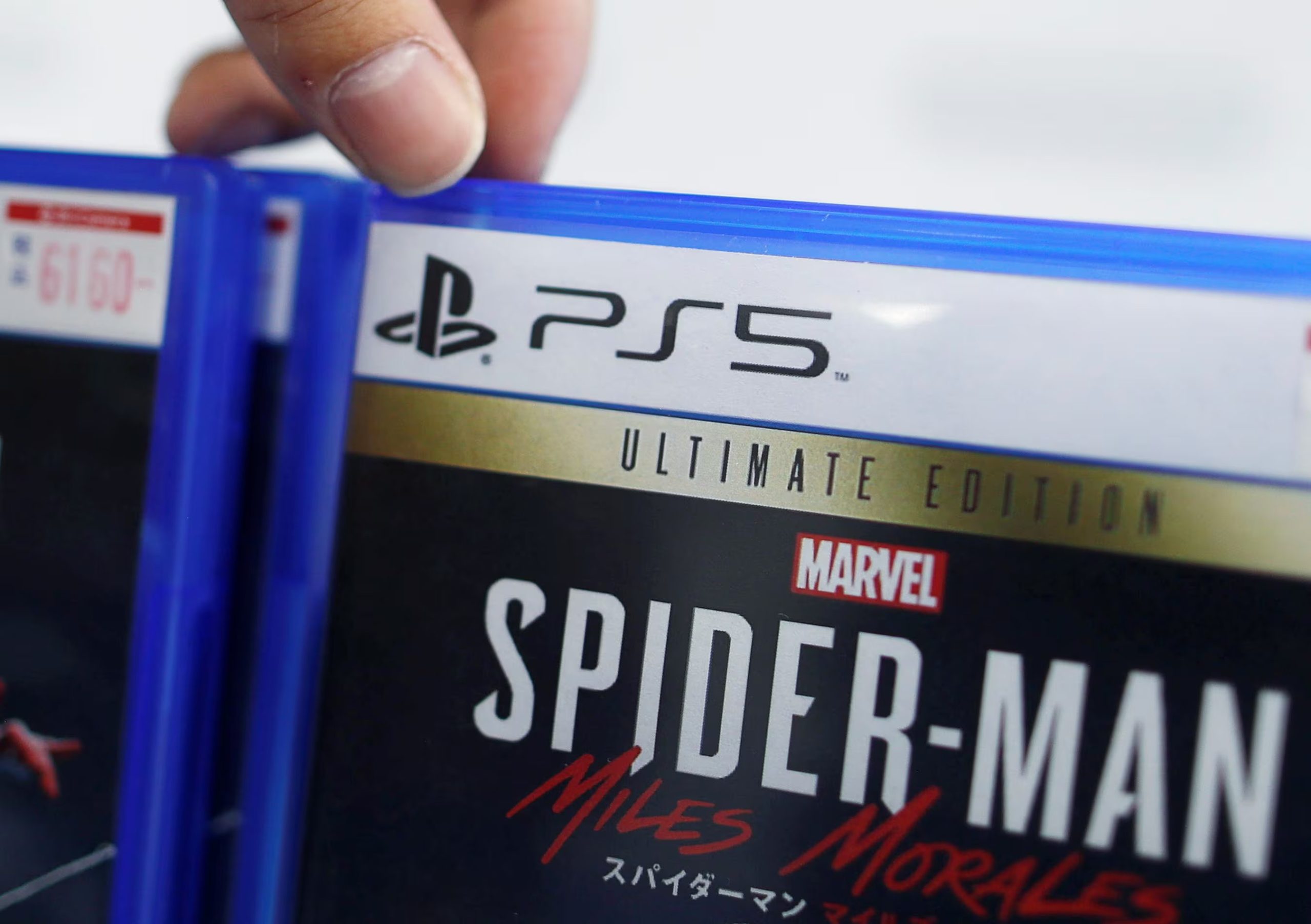 La campaña contra el fin del formato físico en PlayStation superó las 250.000 firmas, pero los analistas creen que no cambiará la decisión de Sony. (REUTERS/Issei Kato)