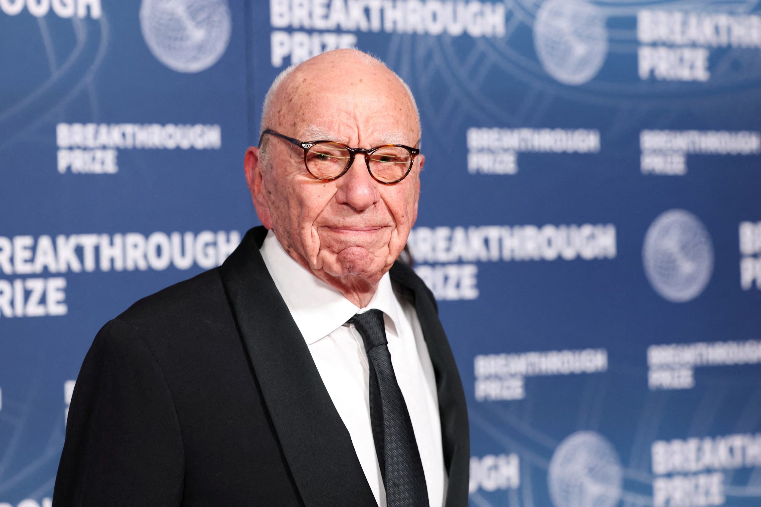 Rupert Murdoch y su familia, provenientes de Australia, reúnen USD 22.100 millones por sus negocios en medios y entretenimiento (REUTERS/Mario Anzuoni)