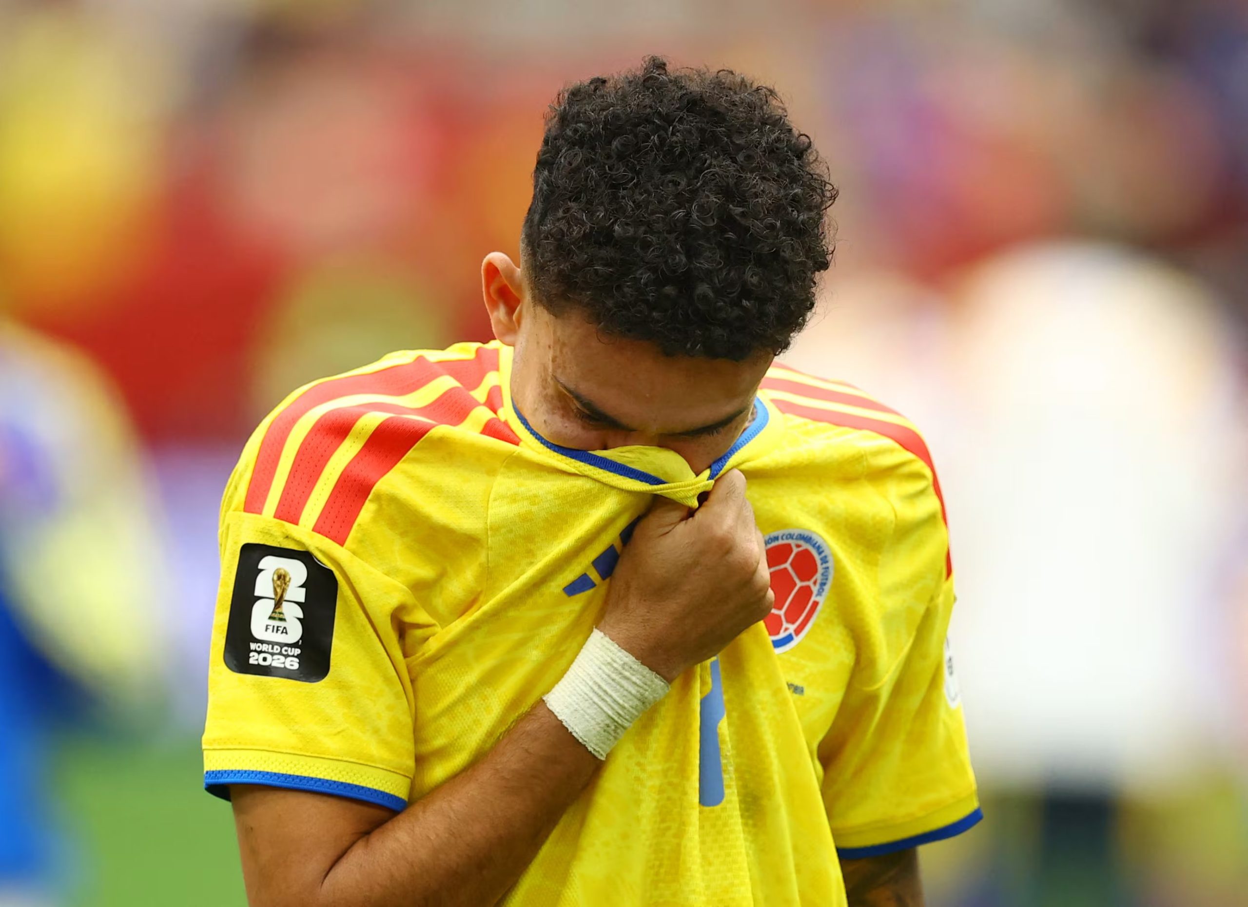 Luis Díaz fue uno de los que más lamentó la eliminación de Colombia en el Mundial 2026 - crédito Albert Gea/REUTERS