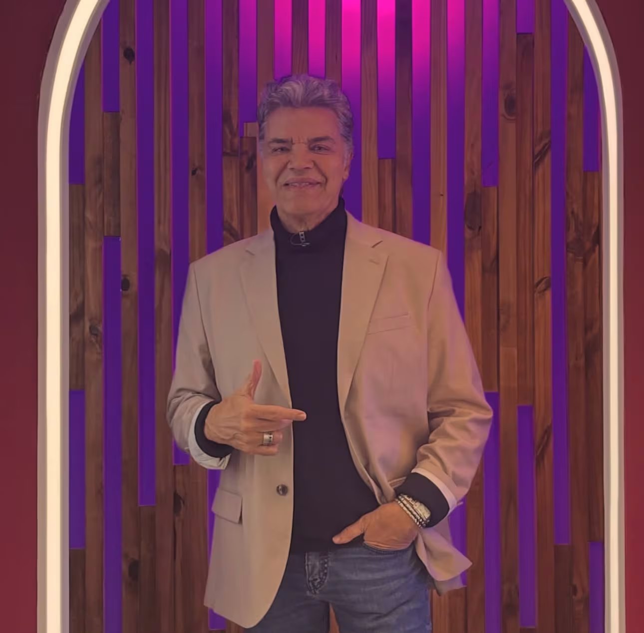 El actor Luis Eduardo Arango confesó que estuvo a punto de ser taxista en Medellín - crédito luchoarangoactor/Instagram