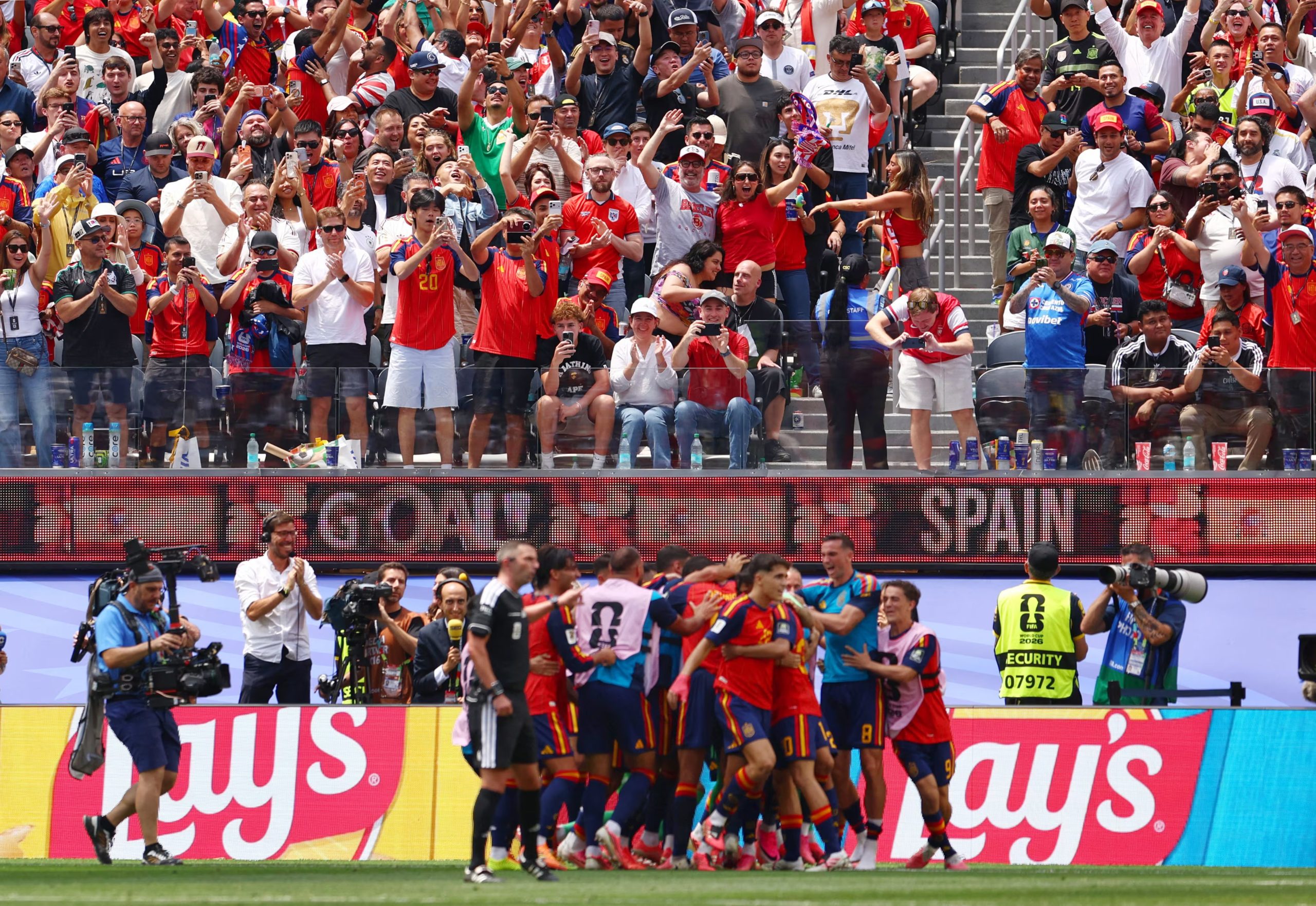 Jugadores de la selección española celebrando un gol en el Mundial 2026. (Reuters/Jessie Alcheh)