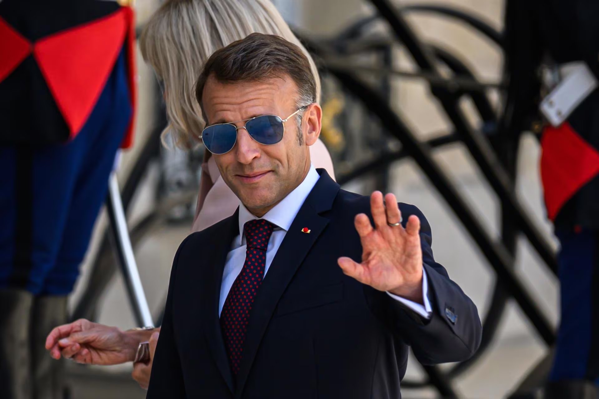 Macron será el primer líder occidental en visitar Siria tras la caída de Al Assad