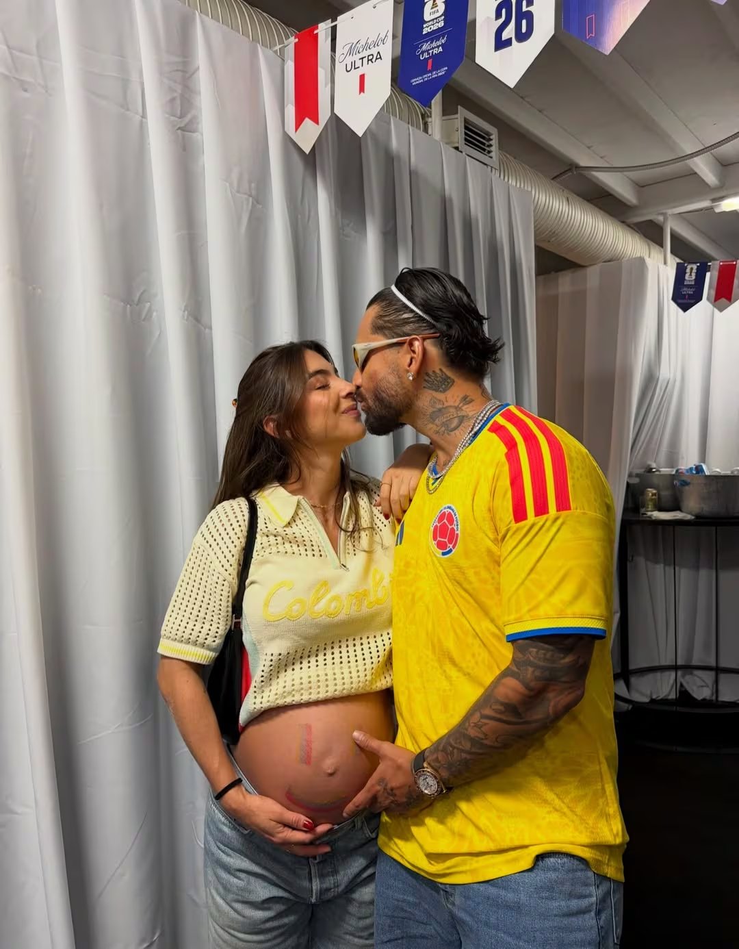 Su segundo hijo lo llenó de alegría y la fuerza para seguir adelante con sus proyectos - crédito Instagram/@maluma