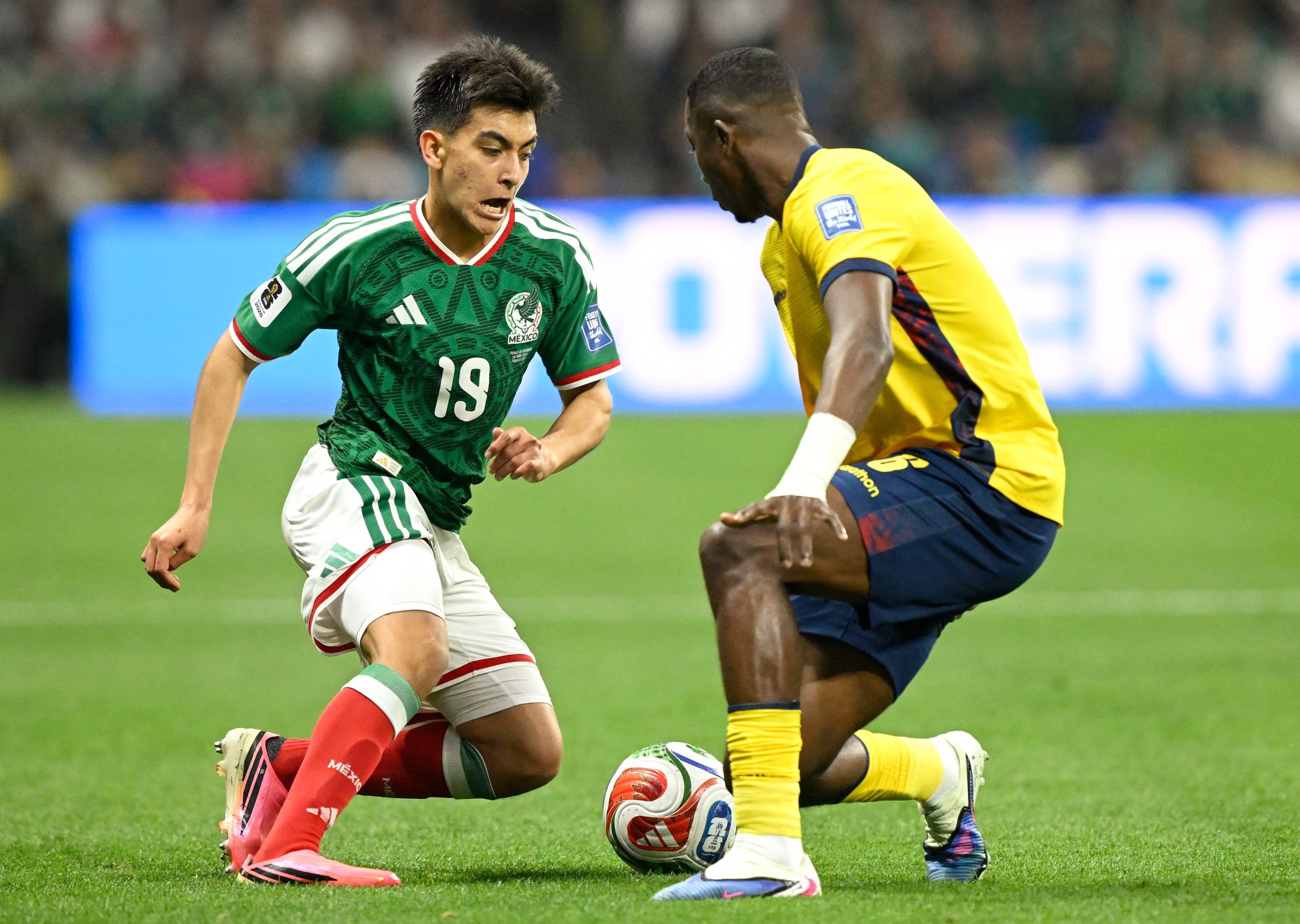 Mora ha tenido una actuación muy llamativa este mundial. (Photo by Alfredo ESTRELLA / AFP)