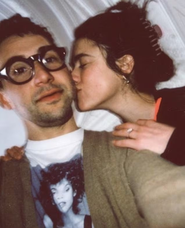 El romance de Margaret Qualley y Jack Antonoff comenzó en 2021, se hizo público en 2022 y derivó en una boda celebrada en agosto de 2023 (Instagram)