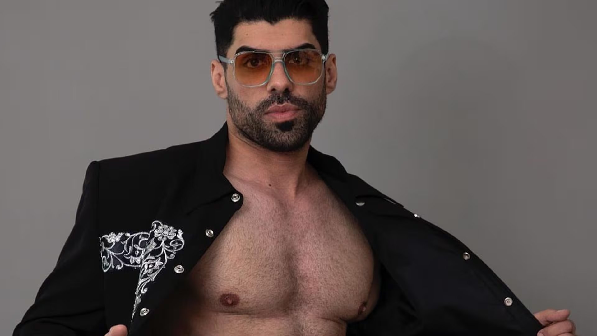 El influencer y TikToker se encuentra en boca de todos por su relación con otra personalidad de las redes sociales. (@csk0d)