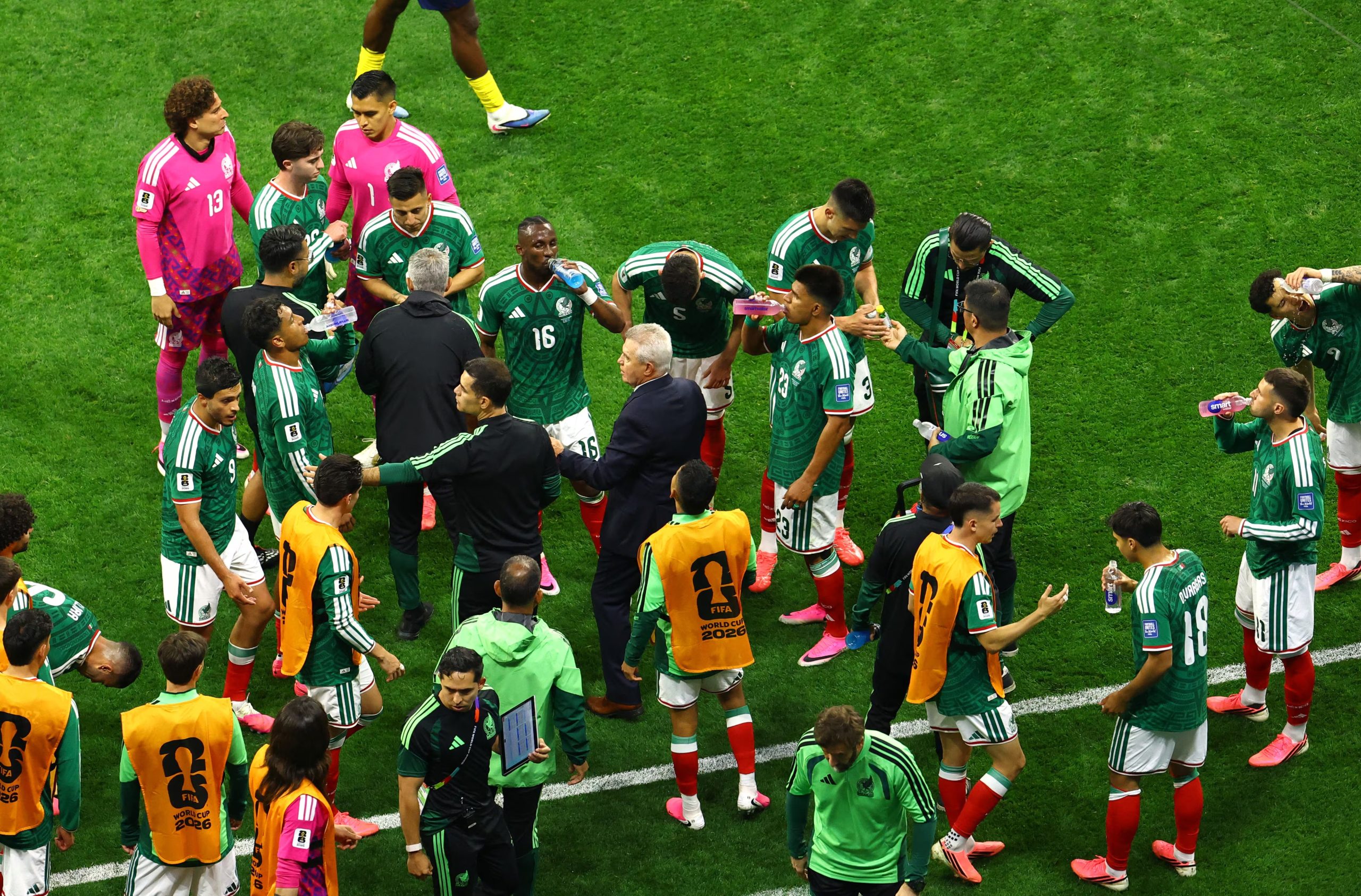 México espera al ganador del partido Inglaterra contra Congo )REUTERS/Henry Romero)