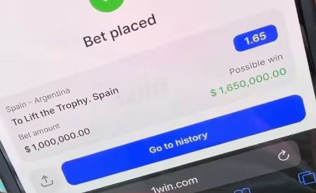 La apuesta de Khalifa se concretó con una cuota de 1,65 cuando España venció 1-0 a Argentina en tiempo suplementario en el estadio MetLife de Nueva Jersey (Instagram/@miakhalifa)