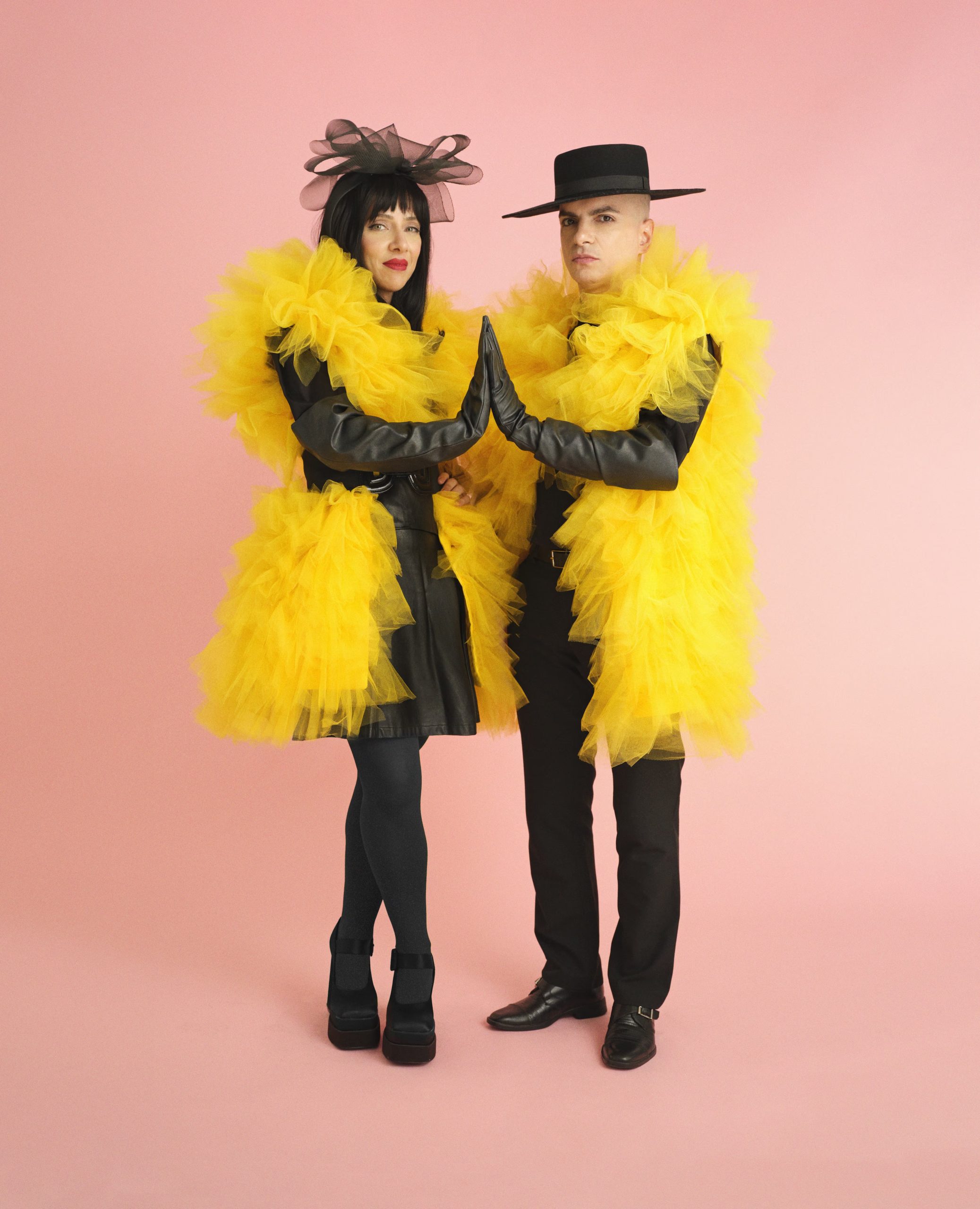 Lali Espósito y otros colegas se sumaron a los saludos por los 25 años de Miranda!, a quienes muchos consideran pioneros del electropop nacional (Agencia APA!)