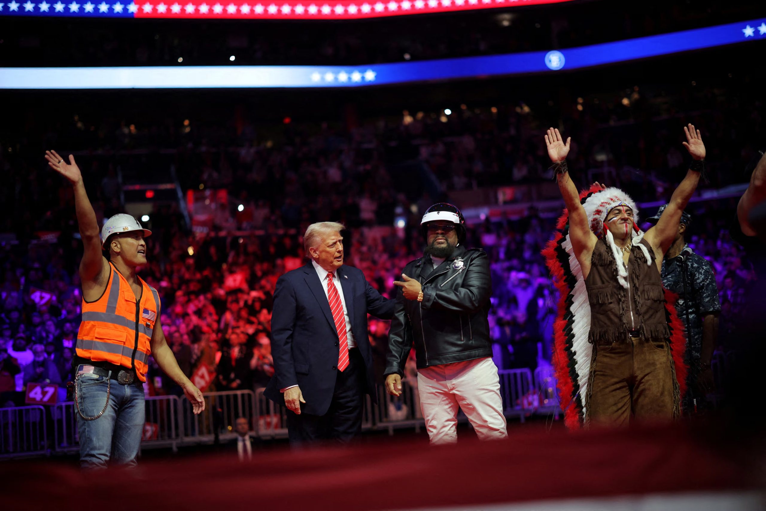 “Y.M.C.A.” fue adoptada como himno LGBTQ+, sonó en actos de Donald Trump y mantuvo una popularidad mundial que la llevó al Registro Nacional de Grabaciones y al Salón de la Fama de los Grammy (REUTERS/Carlos Barria)