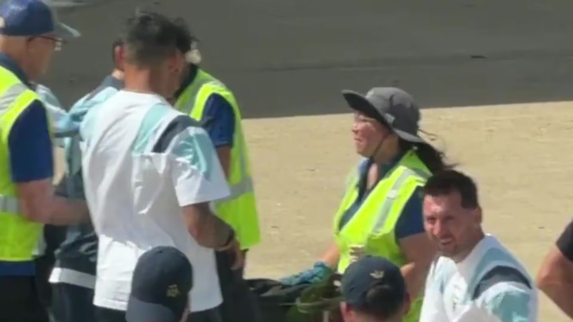 La situación se dio cuando la delegación albiceleste estaba por volar hacia Miami