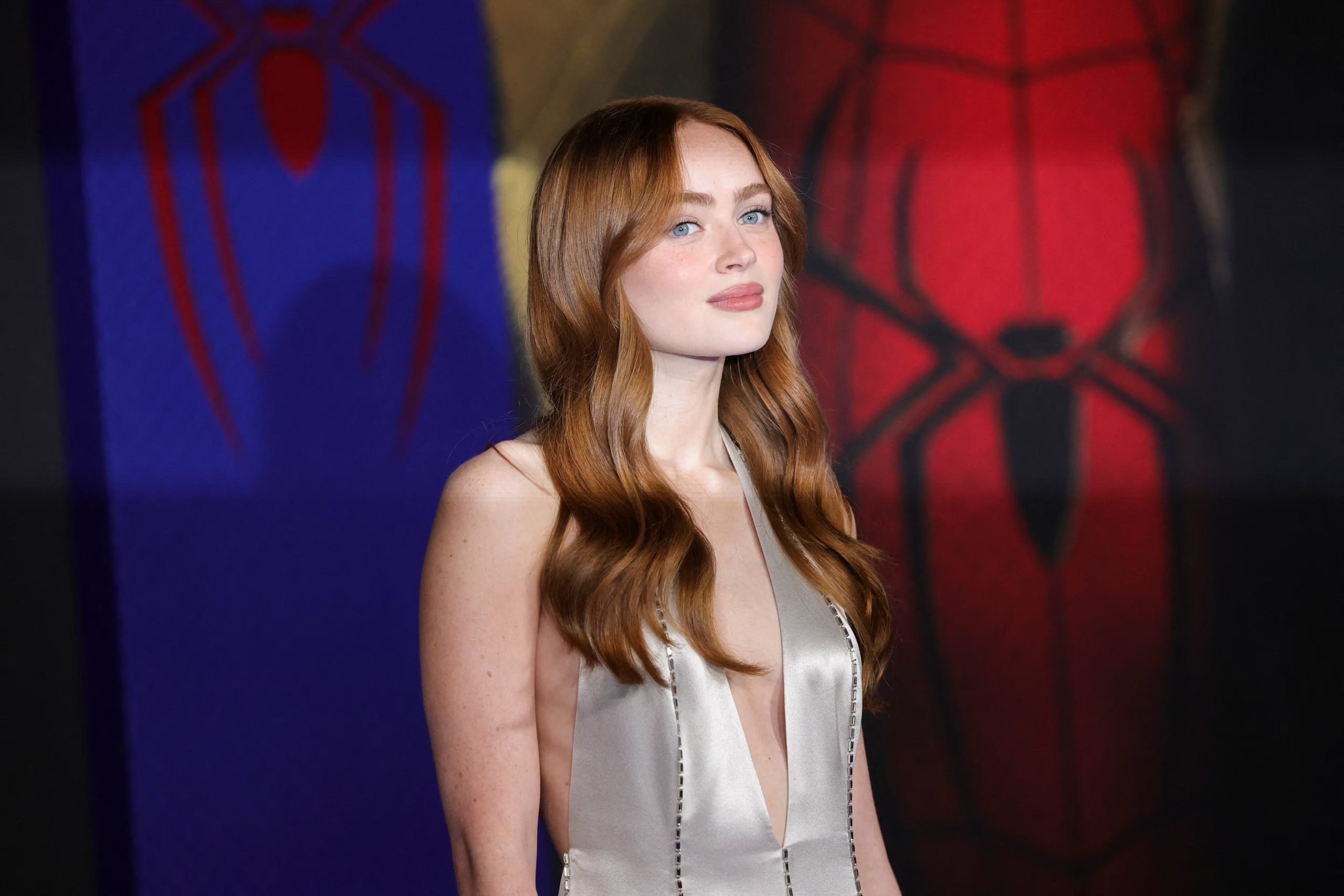 La ausencia de datos oficiales sobre el personaje de Sink incentivó teorías entre fans que propusieron nombres como Jean Grey y Gwen Stacy, mientras la actriz evitó confirmar cualquier especulación (REUTERS/Mario Anzuoni)