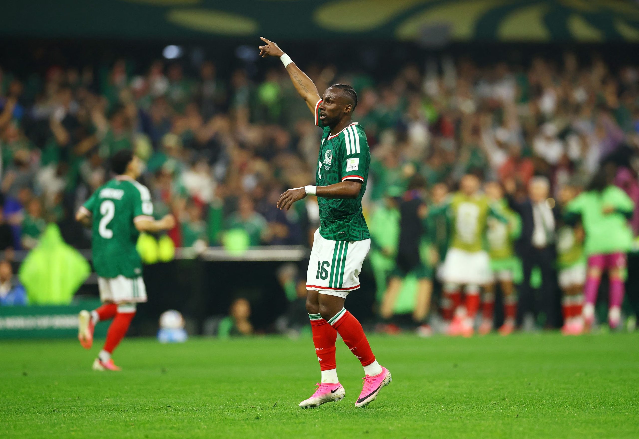 La Panter Quiñones brilló en el Mundial 2026 con la Selección Mexicana, donde igualó el récord de cuatro goles de Luis y Javier Hernández. REUTERS/Daniel Becerril