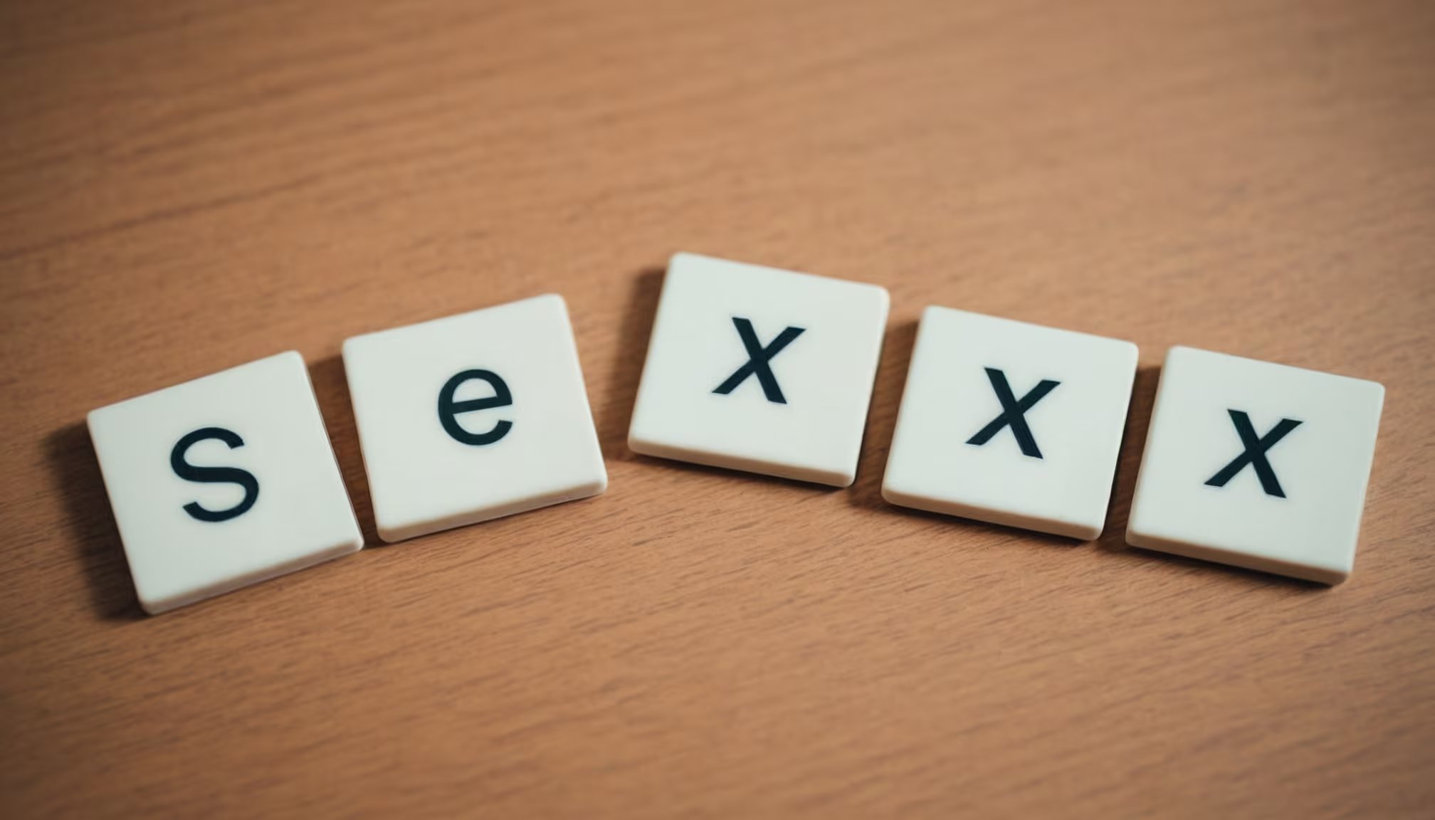 El sexo satisfactorio no siempre culmina en un orgasmo; la comunicación y el placer compartido son claves para una vida sexual plena (Imagen Ilustrativa Infobae) 