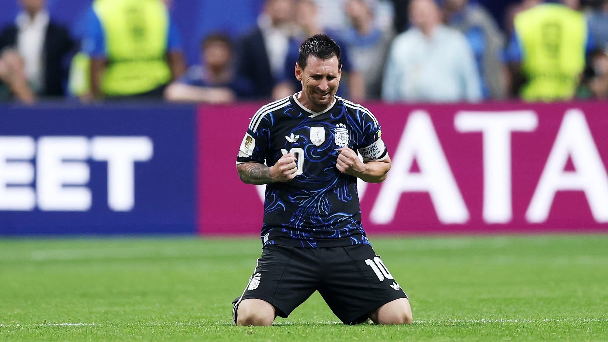 El festejo emocionado de Lionel Messi tras el pitazo final (Foto REUTERS/Paul Childs)