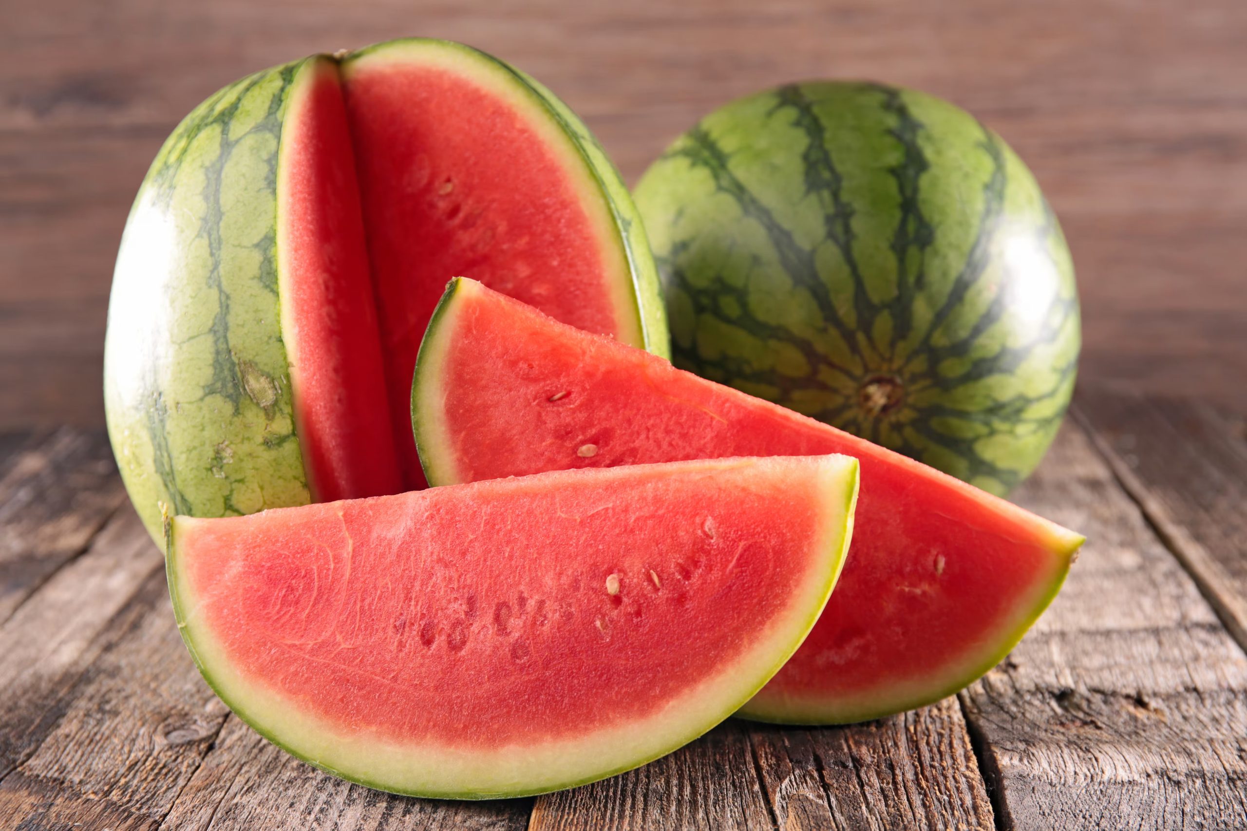 La sandía es una fruta clave para mantener la hidratación en verano (Adobe Stock)