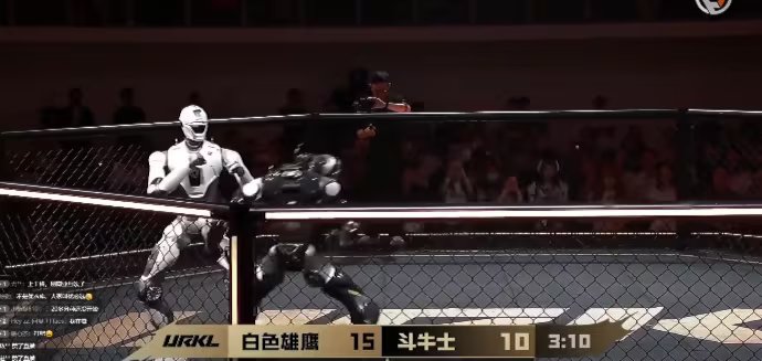El robot de color negro sufrió la pérdida de su cabeza, pero sigue peleando. (X)