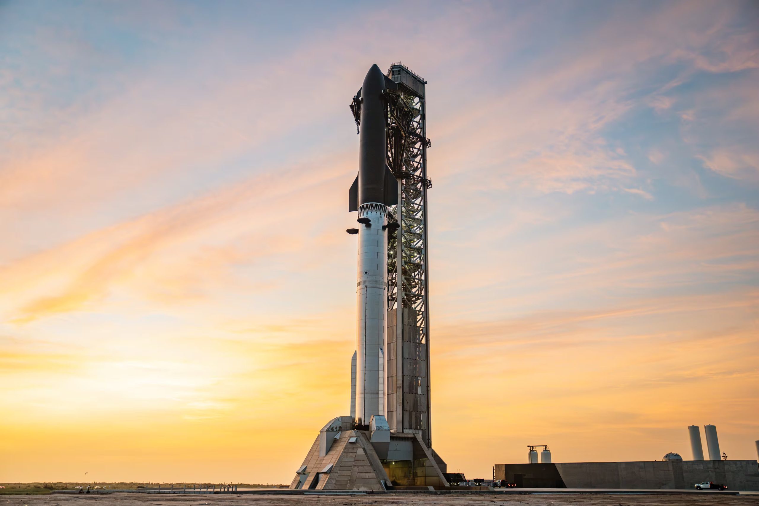 La bahía de carga de Starship permite transportar múltiples satélites en una sola misión. (X: SpaceX)