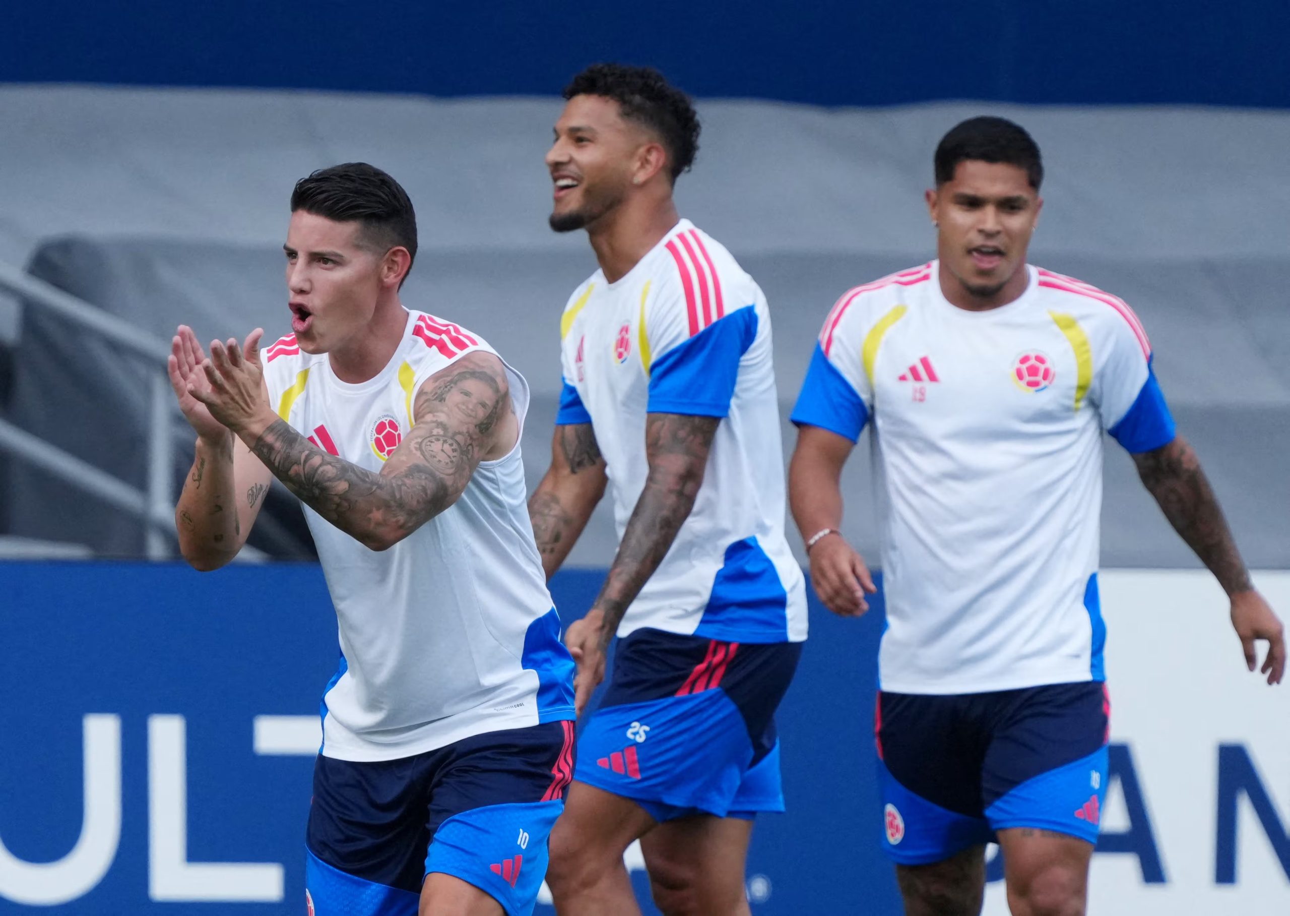 James Rodríguez es uno de los líderes de la Selección Colombia por su experiencia y talento - crédito Jay Biggerstaff/IMAGN IMAGES vía Reuters