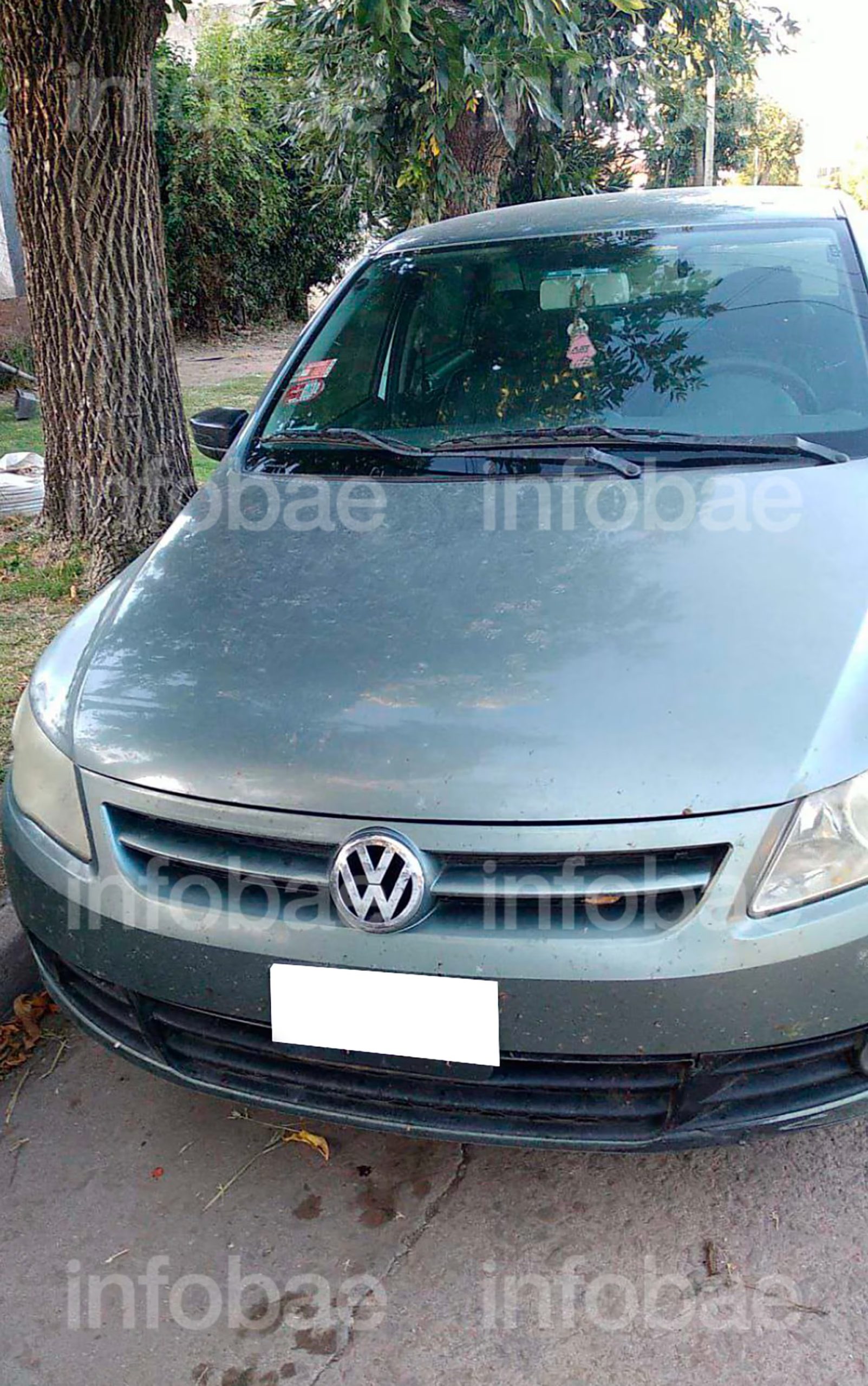 La causa judicial se originó por un hecho ocurrido el 5 de abril de 2023, cuando la demandada dañó el auto estacionado frente a la vivienda de su expareja. (Poder Judicial)
