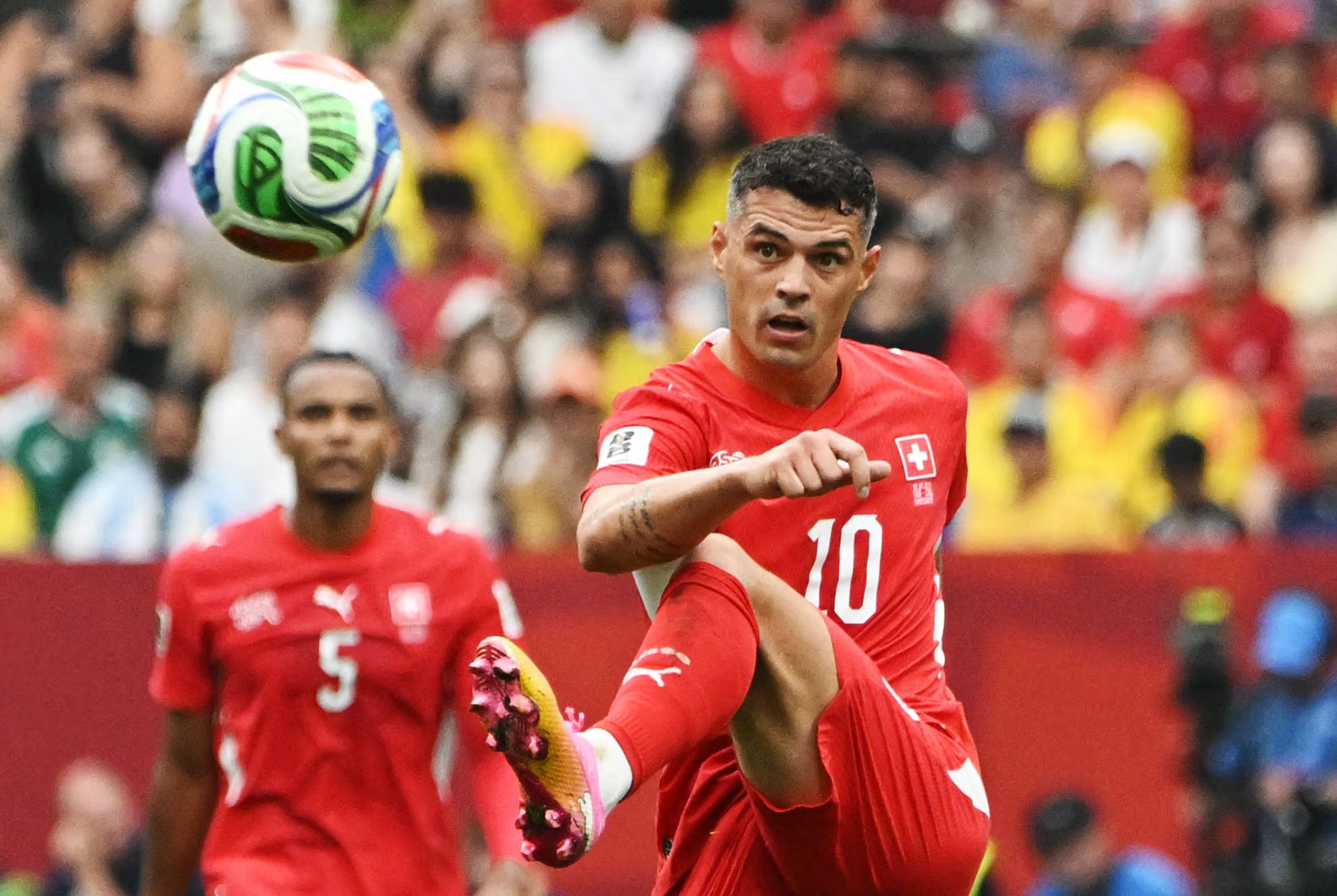 Granit Xhaka, el líder futbolístico de Suiza en el Mundial 2026 (Reuters/Simon Fearn)