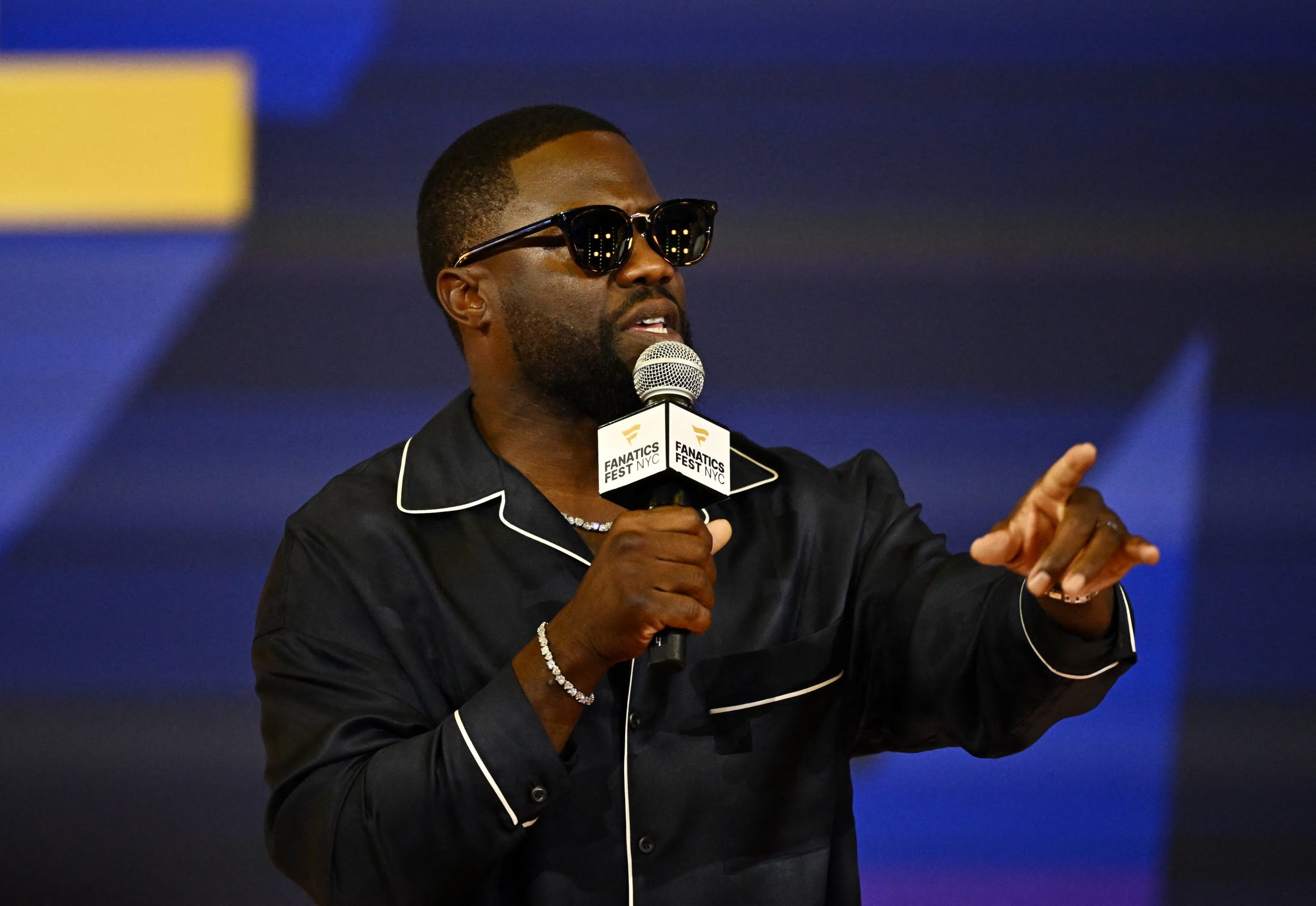  Kevin Hart estuvo presente en la final del mundial. REUTERS/Dylan Martinez