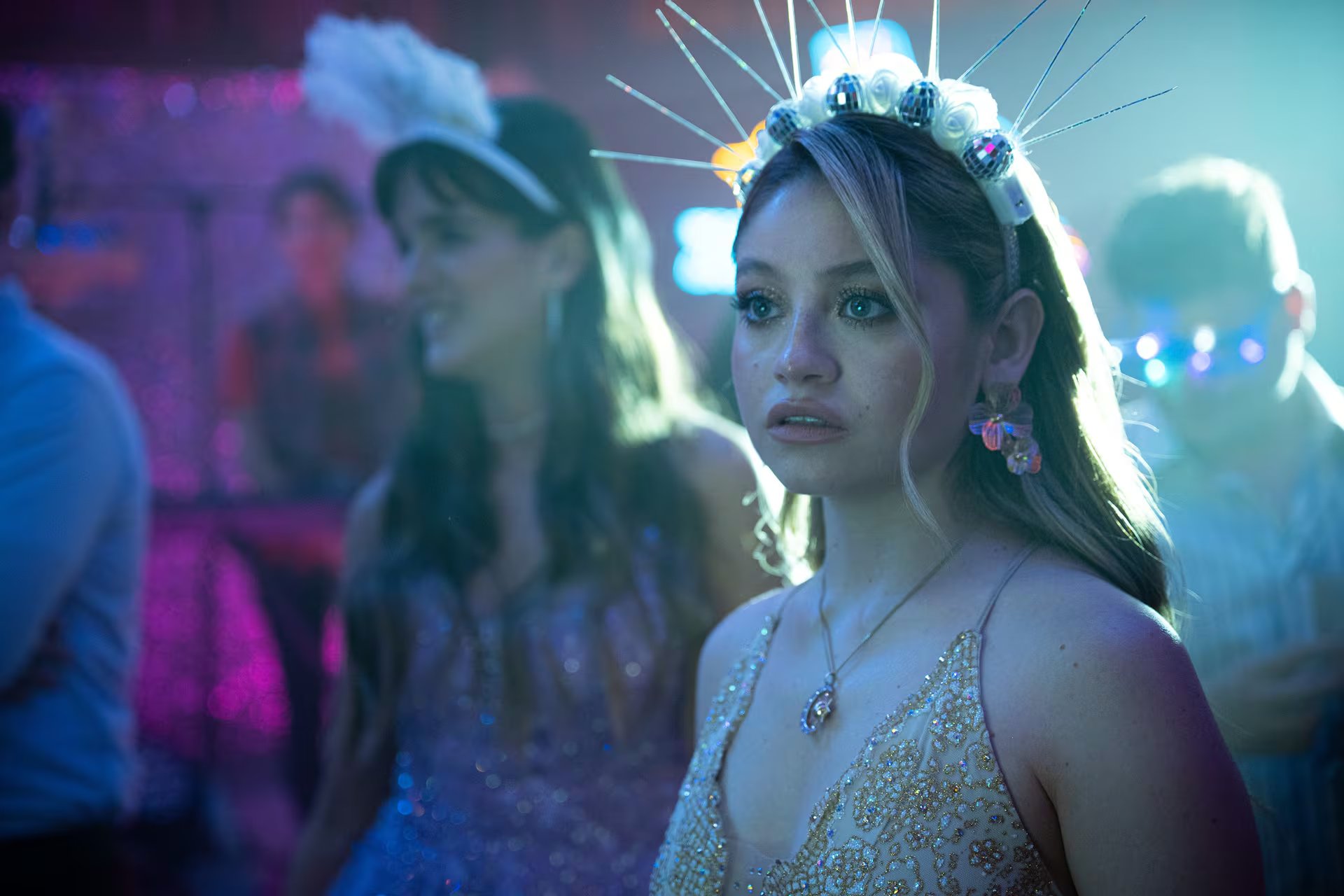 En Soy Luna: Volver a Rodar, la protagonista enfrenta las consecuencias de un accidente que la alejó temporalmente de las pistas de patinaje.(Créditos: Disney+)