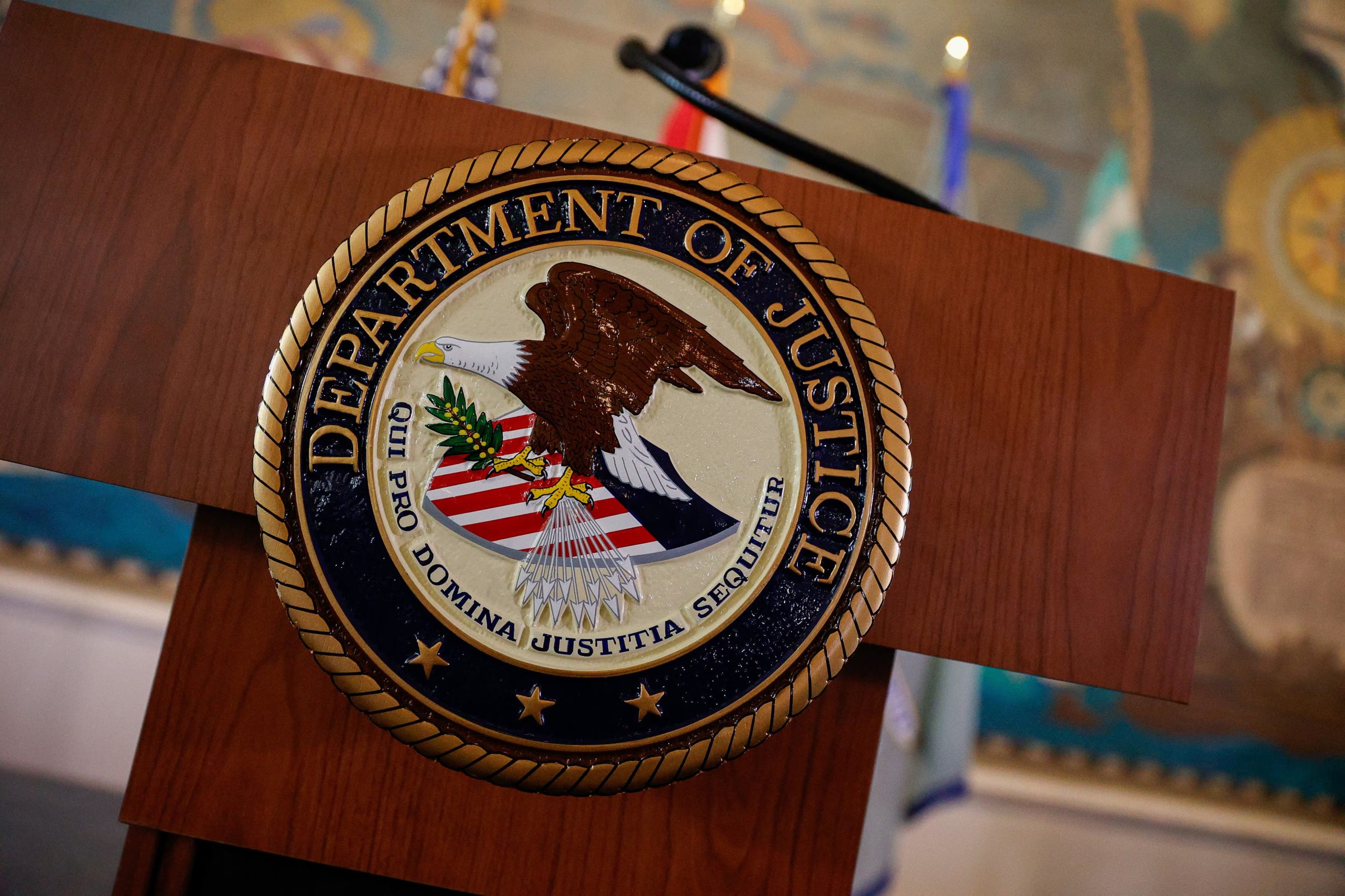 La División Antimonopolio del DOJ y la FTC pidieron a los fiscales generales de todos los estados que inicien investigaciones por posibles prácticas anticompetitivas en el mercado de combustibles (REUTERS/Marco Bello)