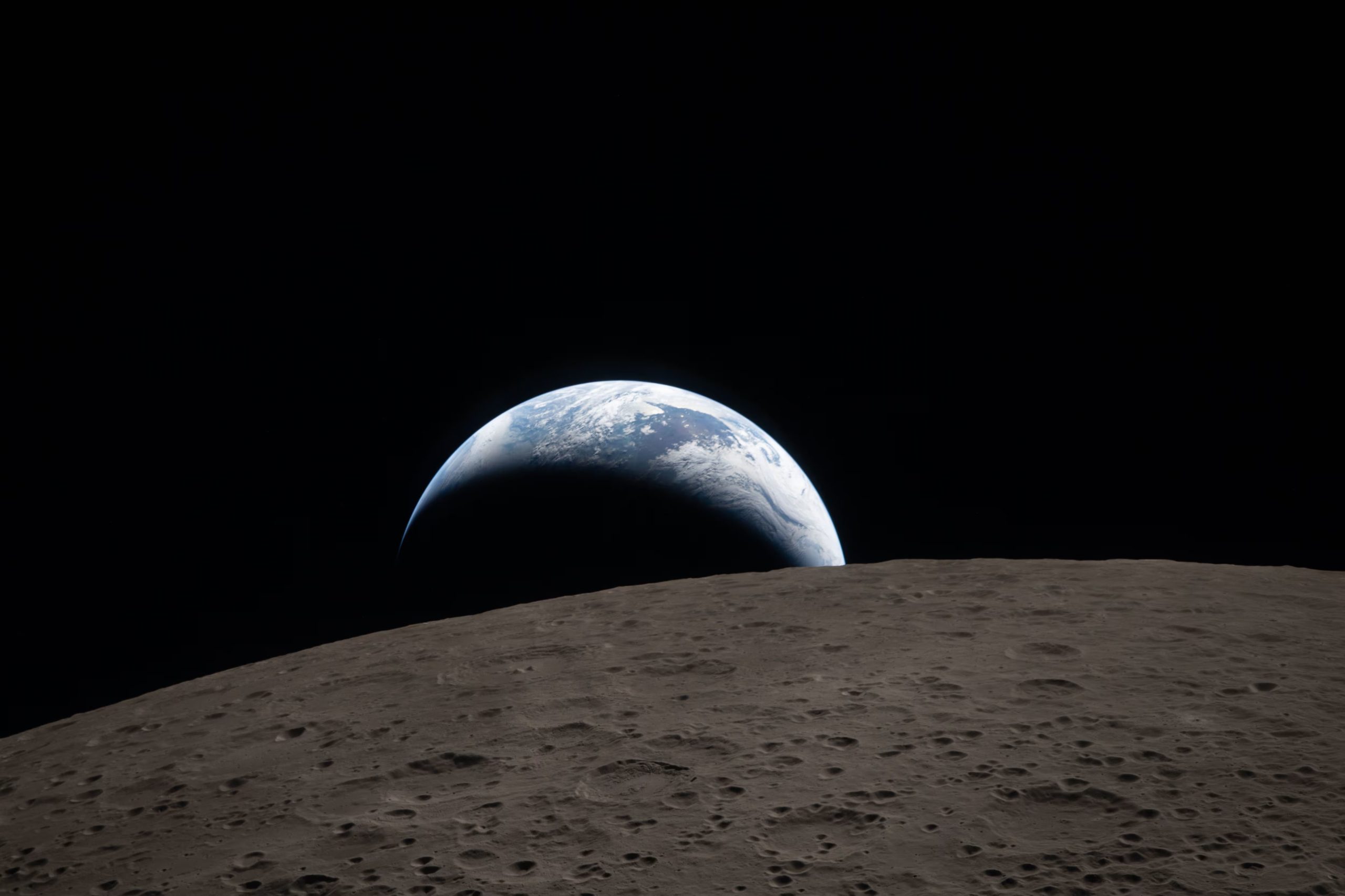 La tripulación de Artemis II tomó miles de fotografías y reunió un archivo de imágenes que reavivó el interés público por la exploración espacial (NASA vía AP, Archivo)