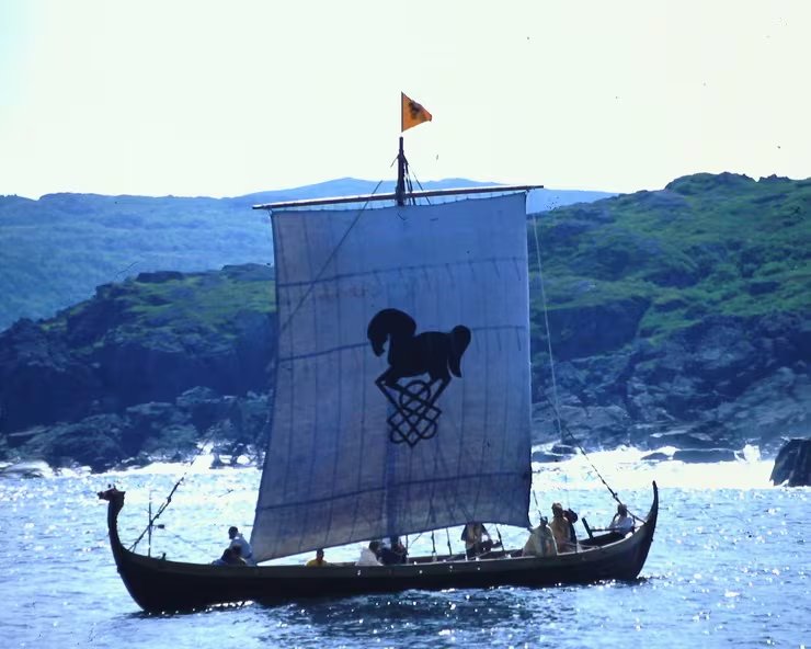 El Glad av Gillberga fue construido con técnicas tradicionales y desde 1998 forma parte del Centro Vikingo de Värmland, en Suecia. (Credit: Peter Olausson)