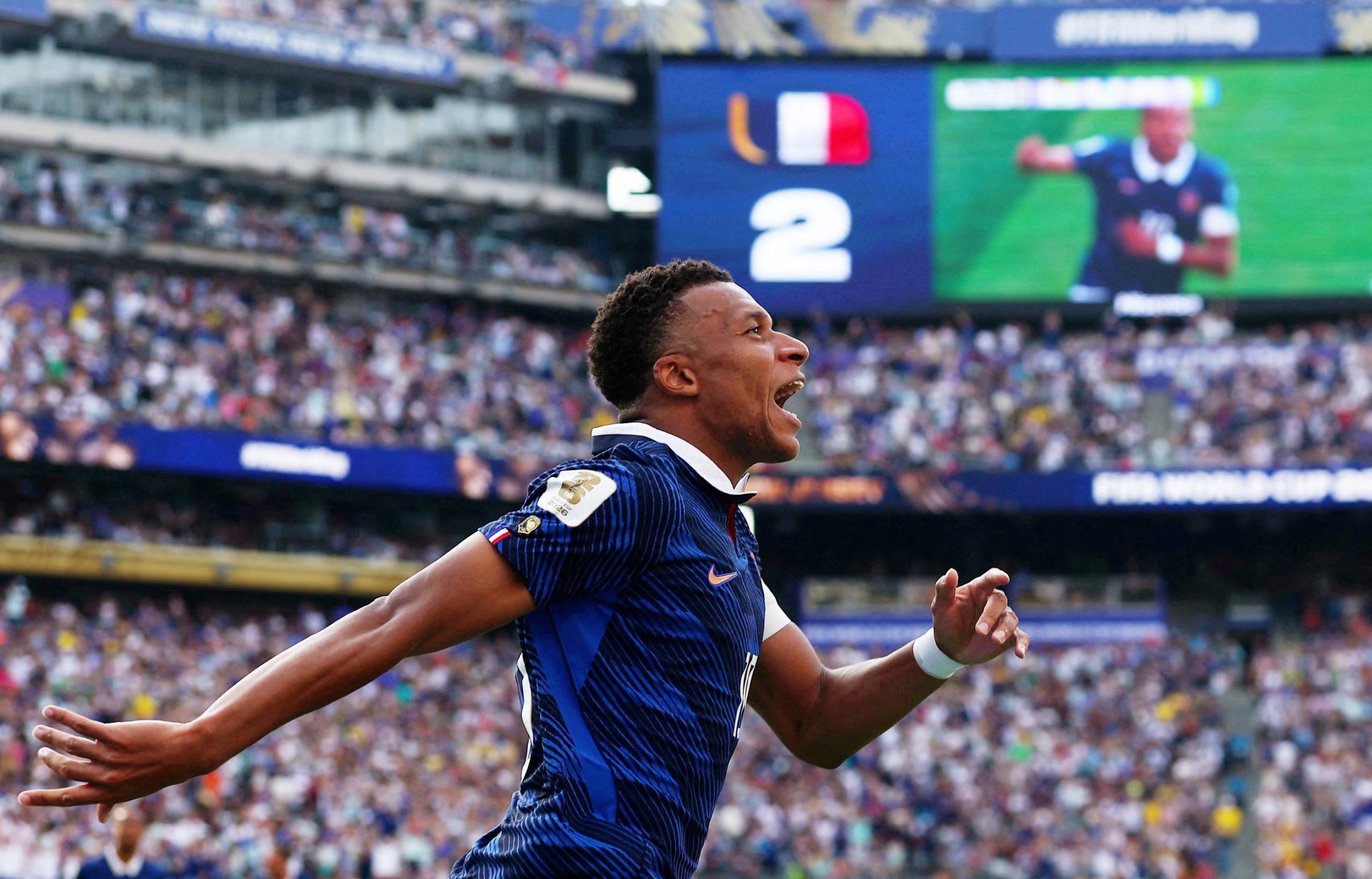 Mbappé le marcó dos goles a Suecia en los 16avos de final (Crédito: Reuters/Vincent Carchietta)