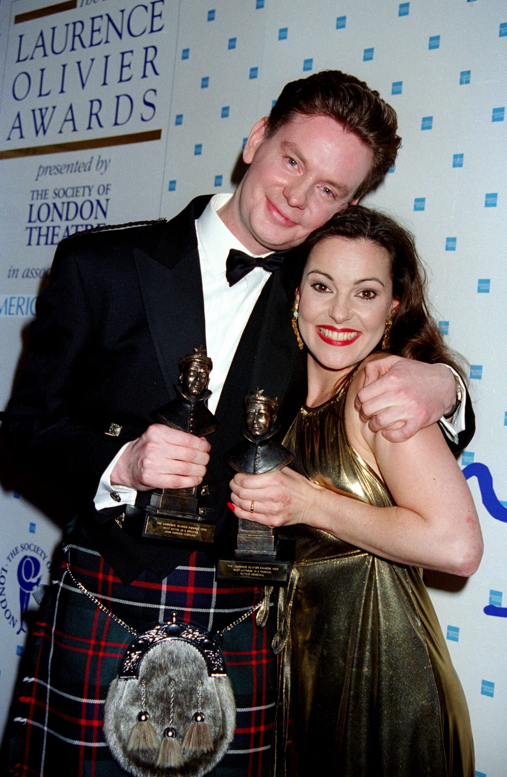 Ruthie Henshall en los Premios Olivier 1995 (GROSBY GROUP).