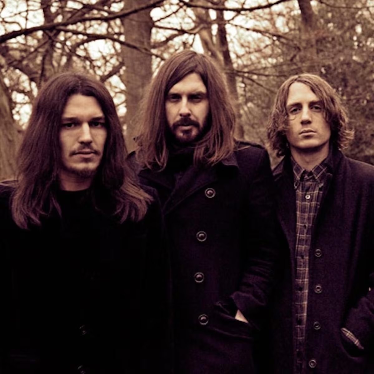Uncle Acid cuestionó públicamente la decisión de interrumpir su show y aseguró que cumplía con los límites de volumen establecidos por la organización.(Redes sociales)