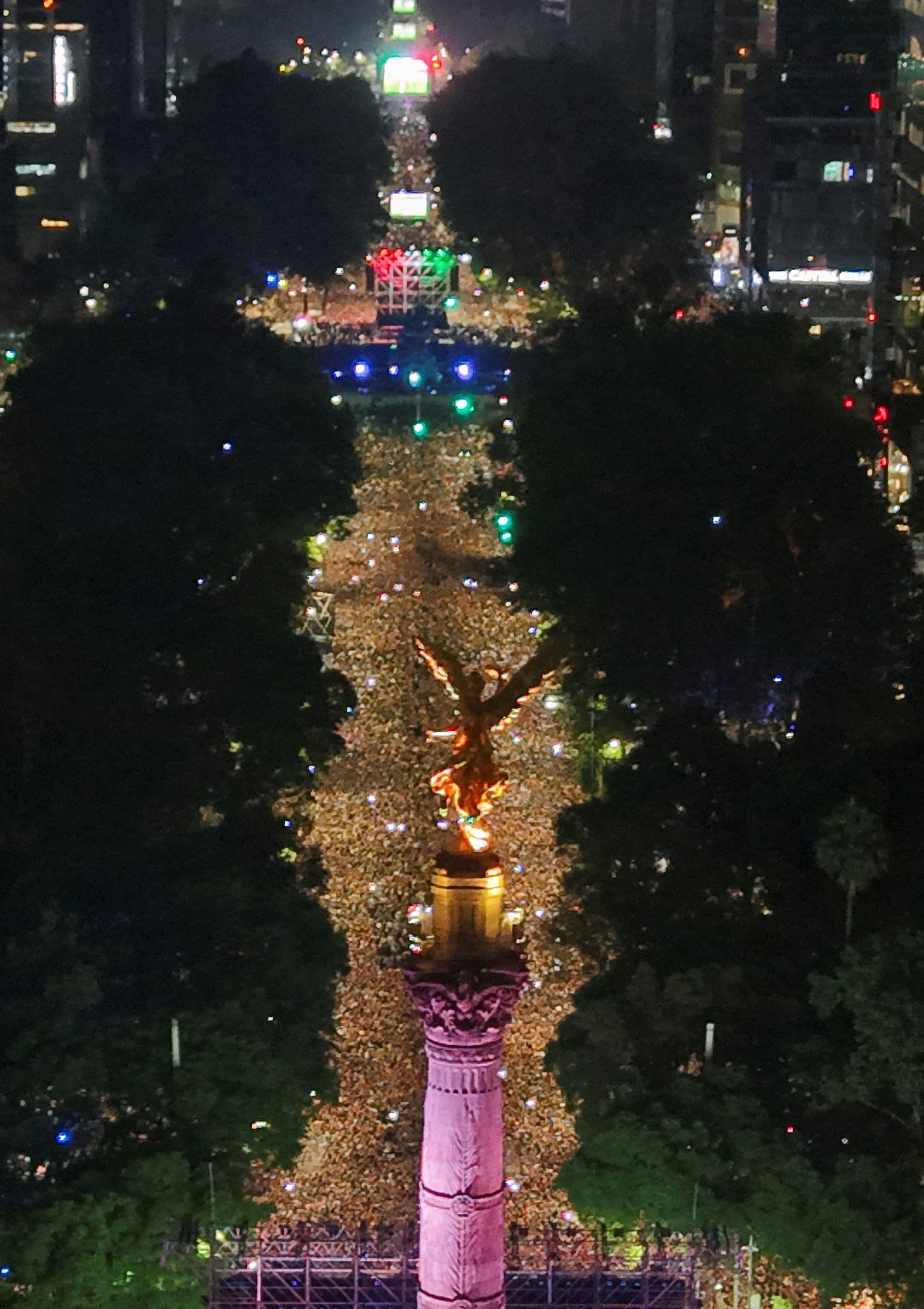 Soccer Football - FIFA World Cup 2026 - Round of 32 - Mexico v Ecuador - Fans gather in Mexico City - Mexico City, Mexico - June 30, 2026 A drone view shows Mexico fans celebrating at the Angel de la Independencia after the match REUTERS/Luis Cortes