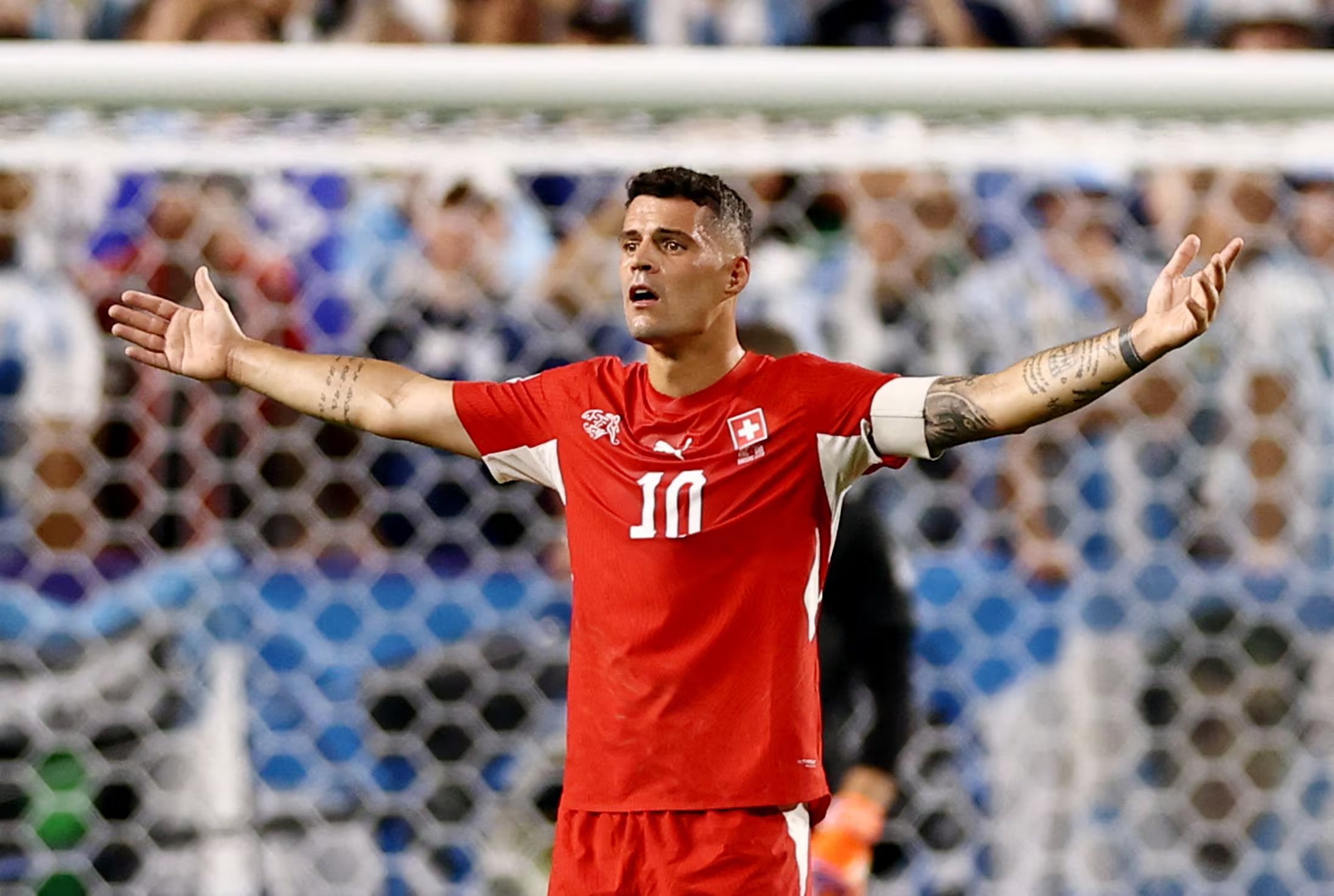 Granit Xhaka concluyó su publicación con un agradecimiento por el apoyo recibido (REUTERS/Lee Smith)