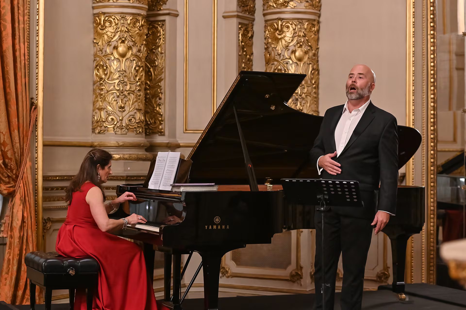 El tenor Gastón Oliveira Weckesser